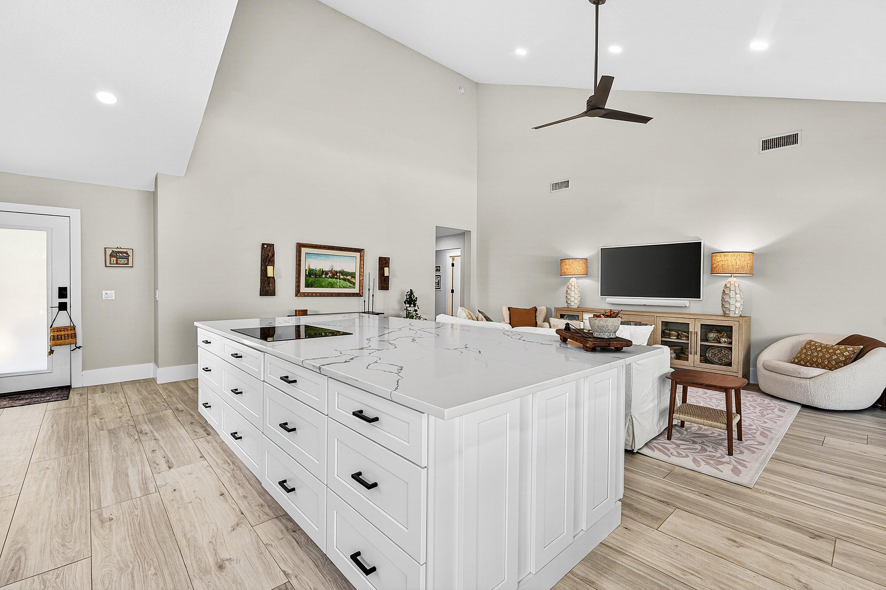 306 Leeward Drive