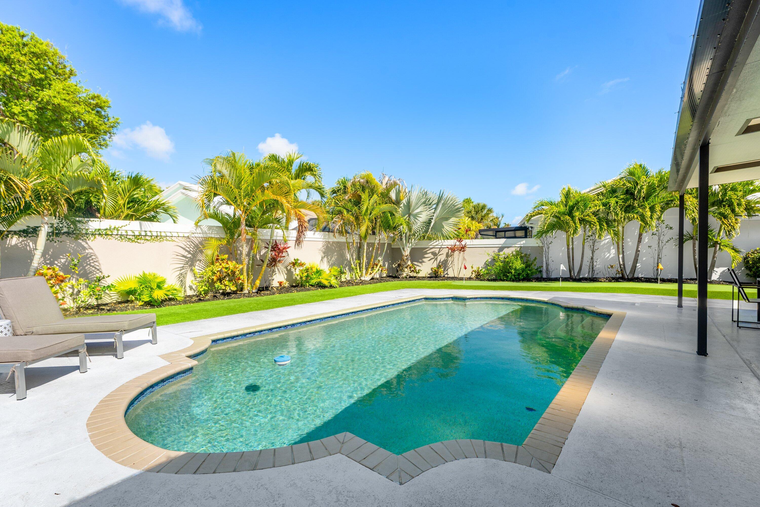 306 Leeward Drive