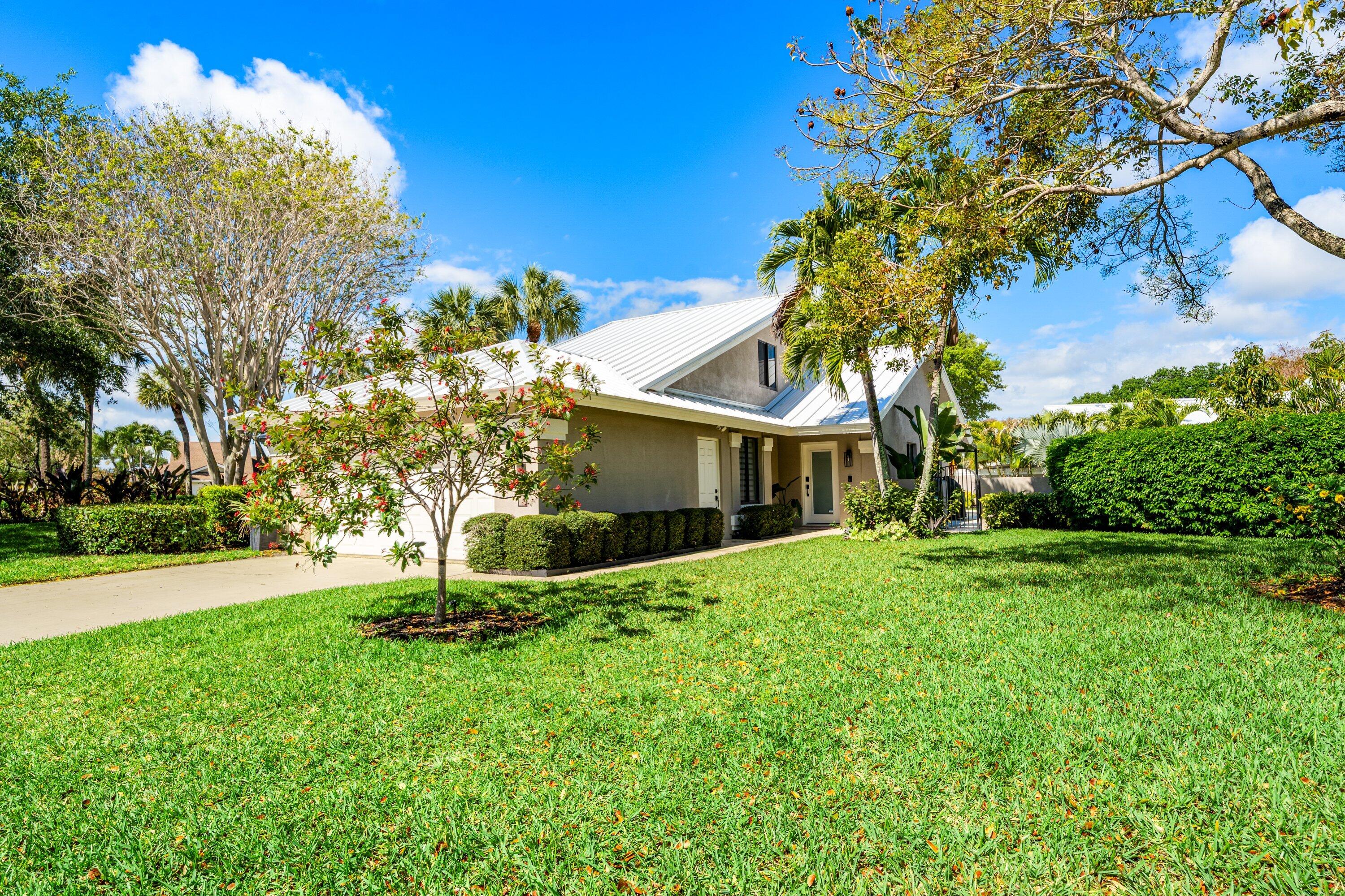 306 Leeward Drive