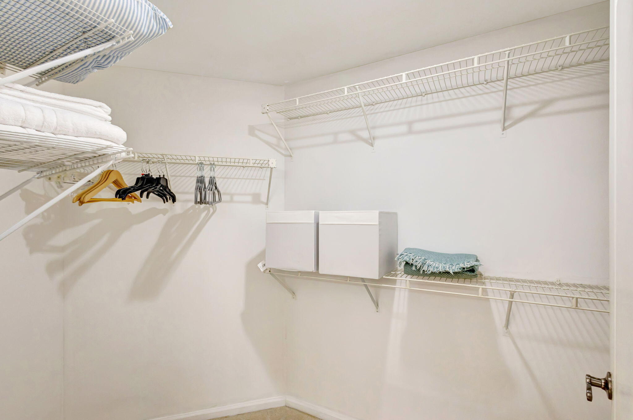 800 Uno Lago Drive 302