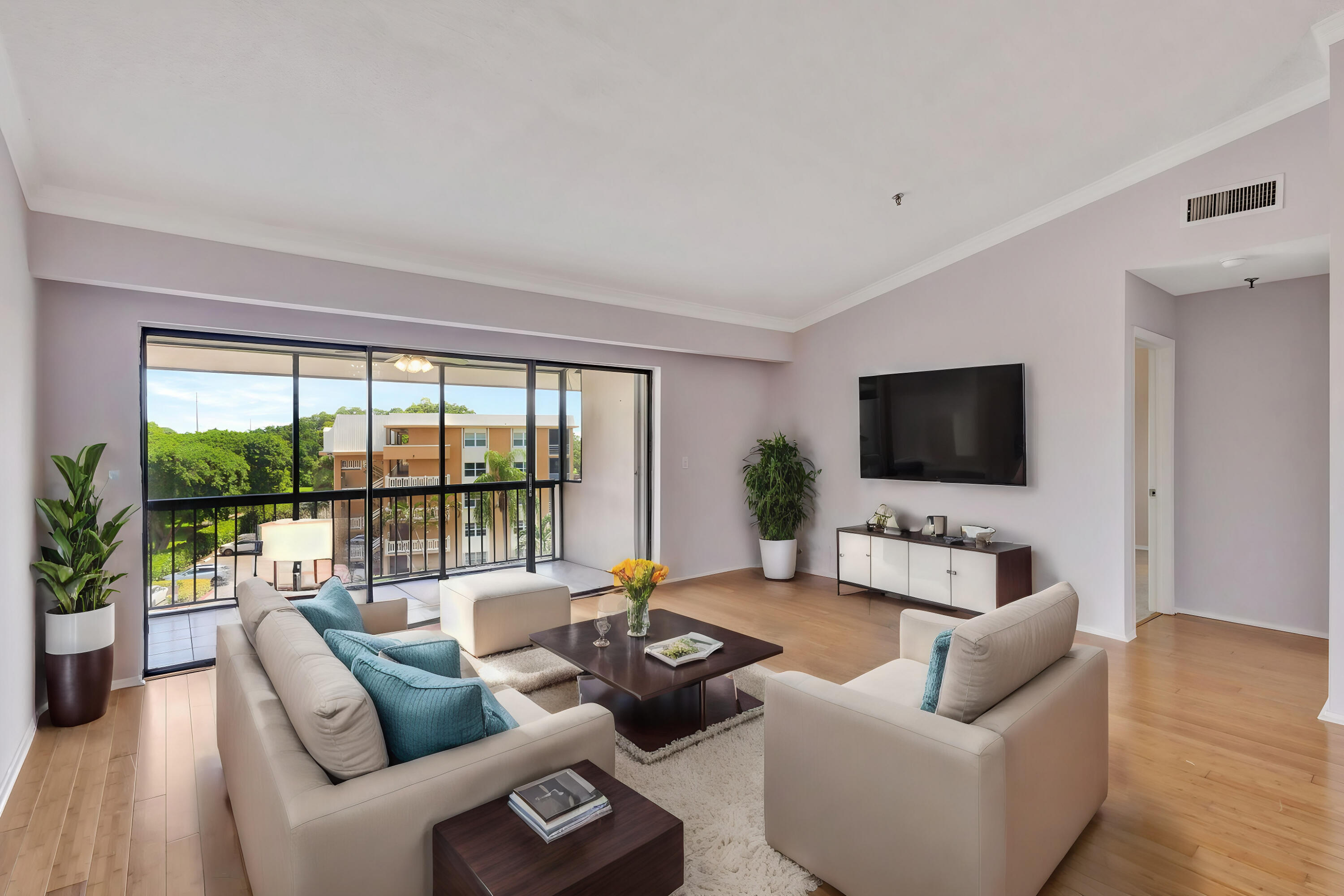 300 Golfview Road 506