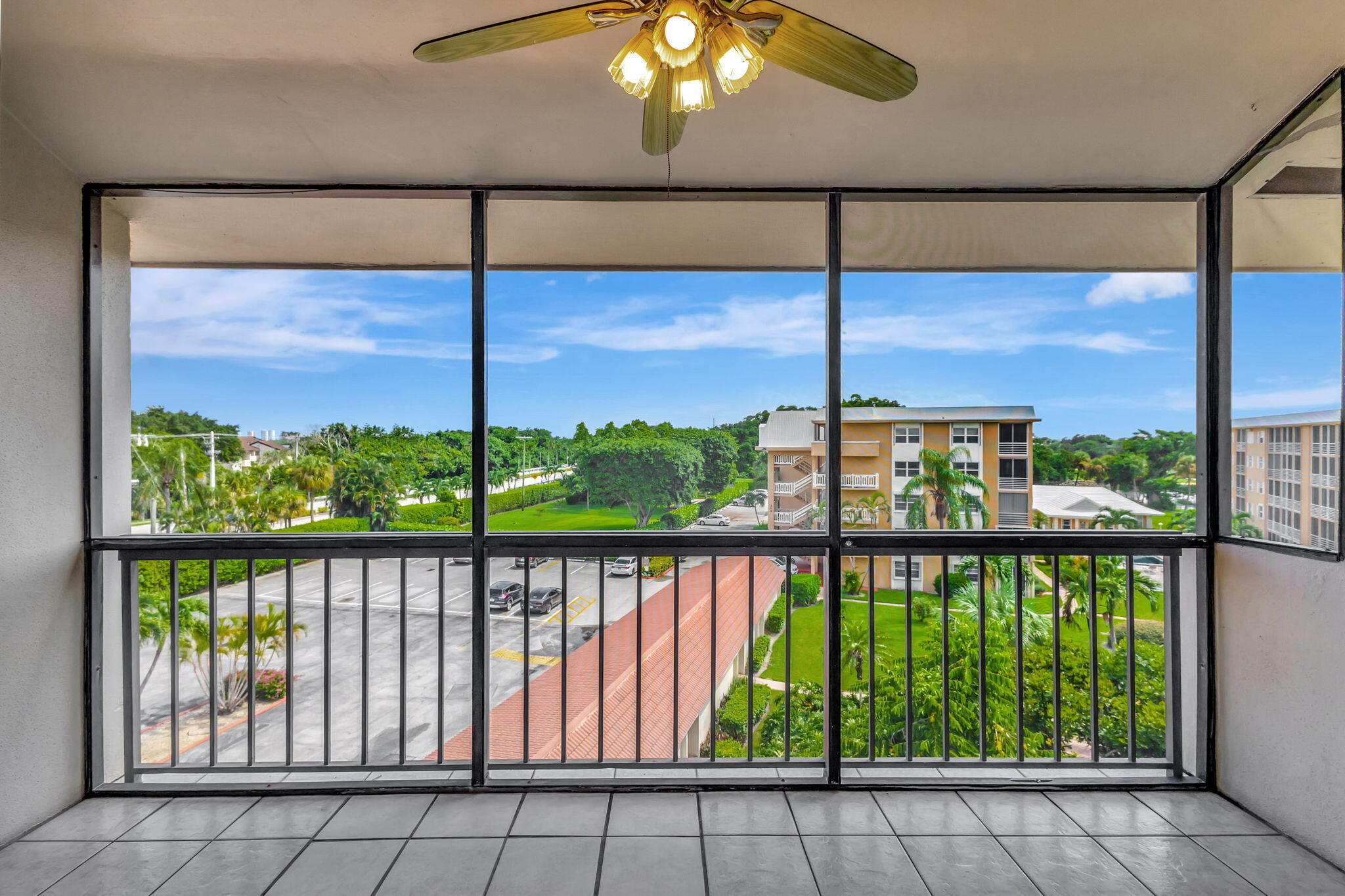 300 Golfview Road 506