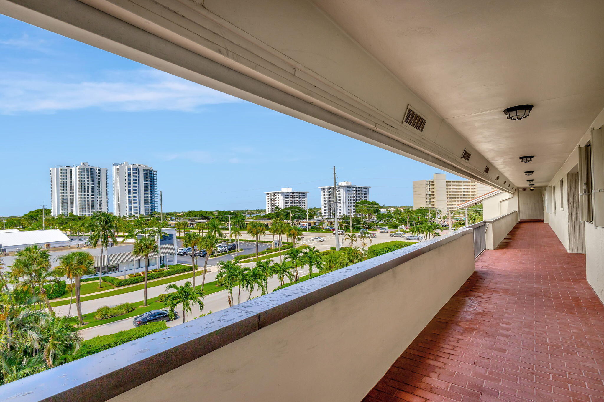 300 Golfview Road 506
