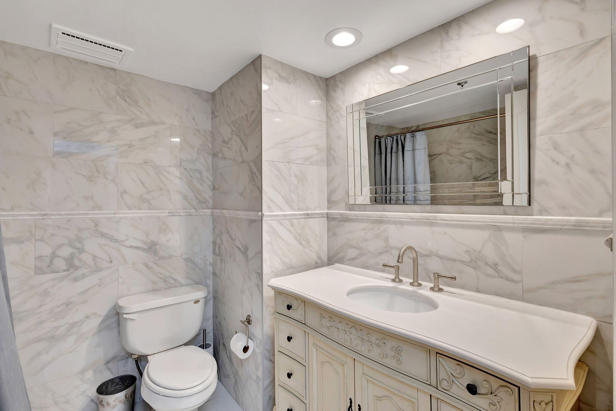 300 Golfview Road 506