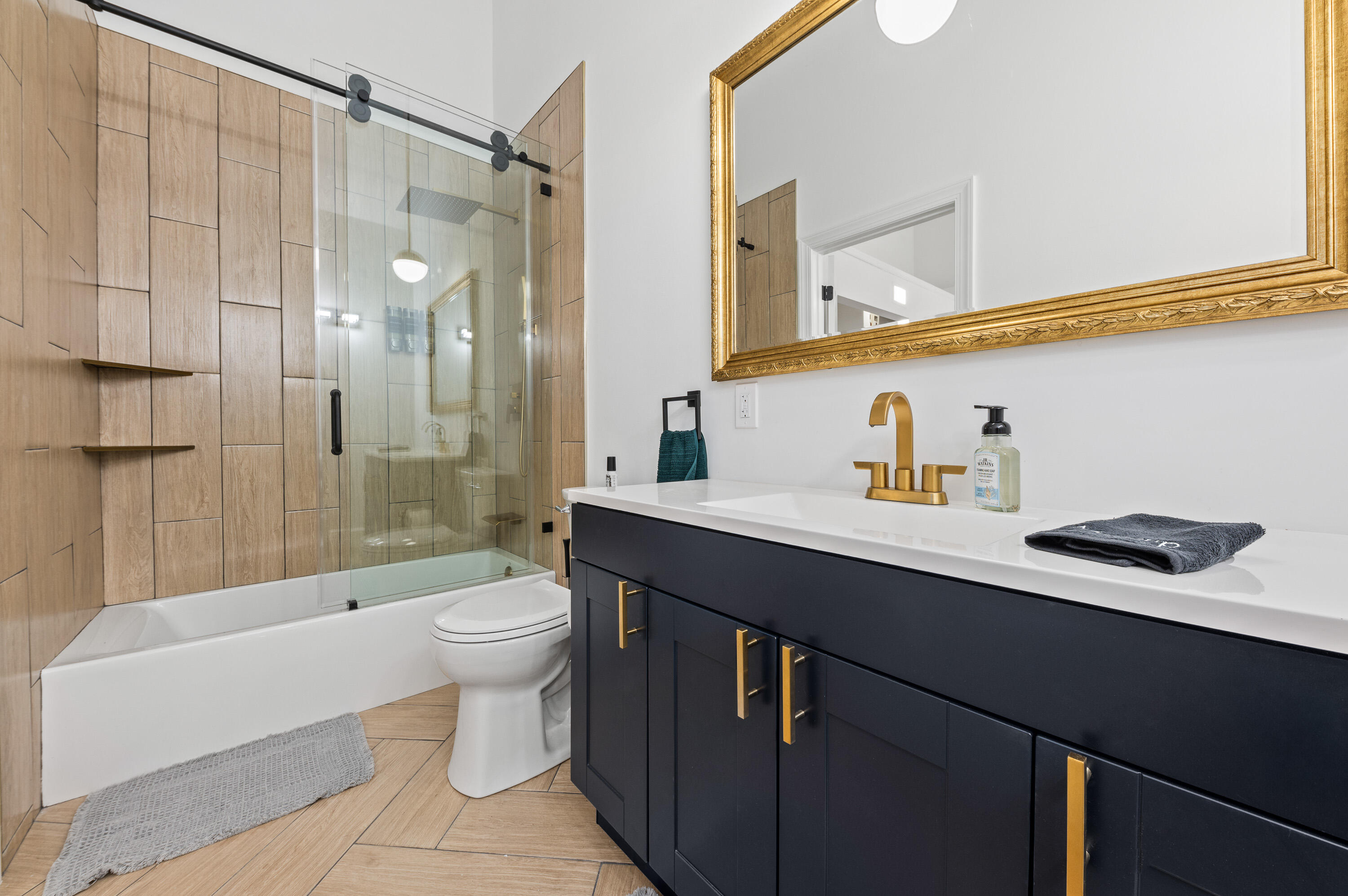 1277 Periwinkle Place