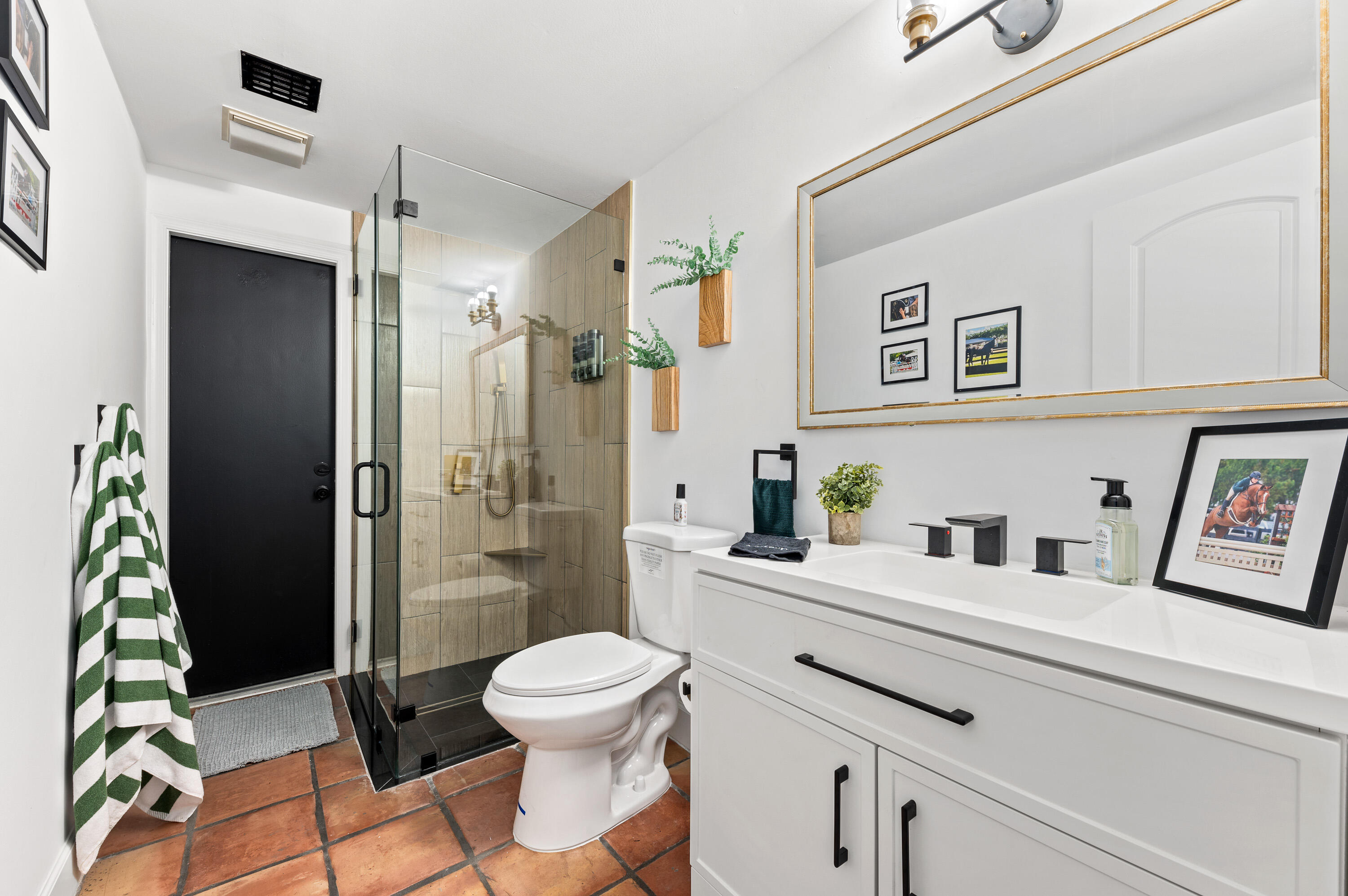 1277 Periwinkle Place