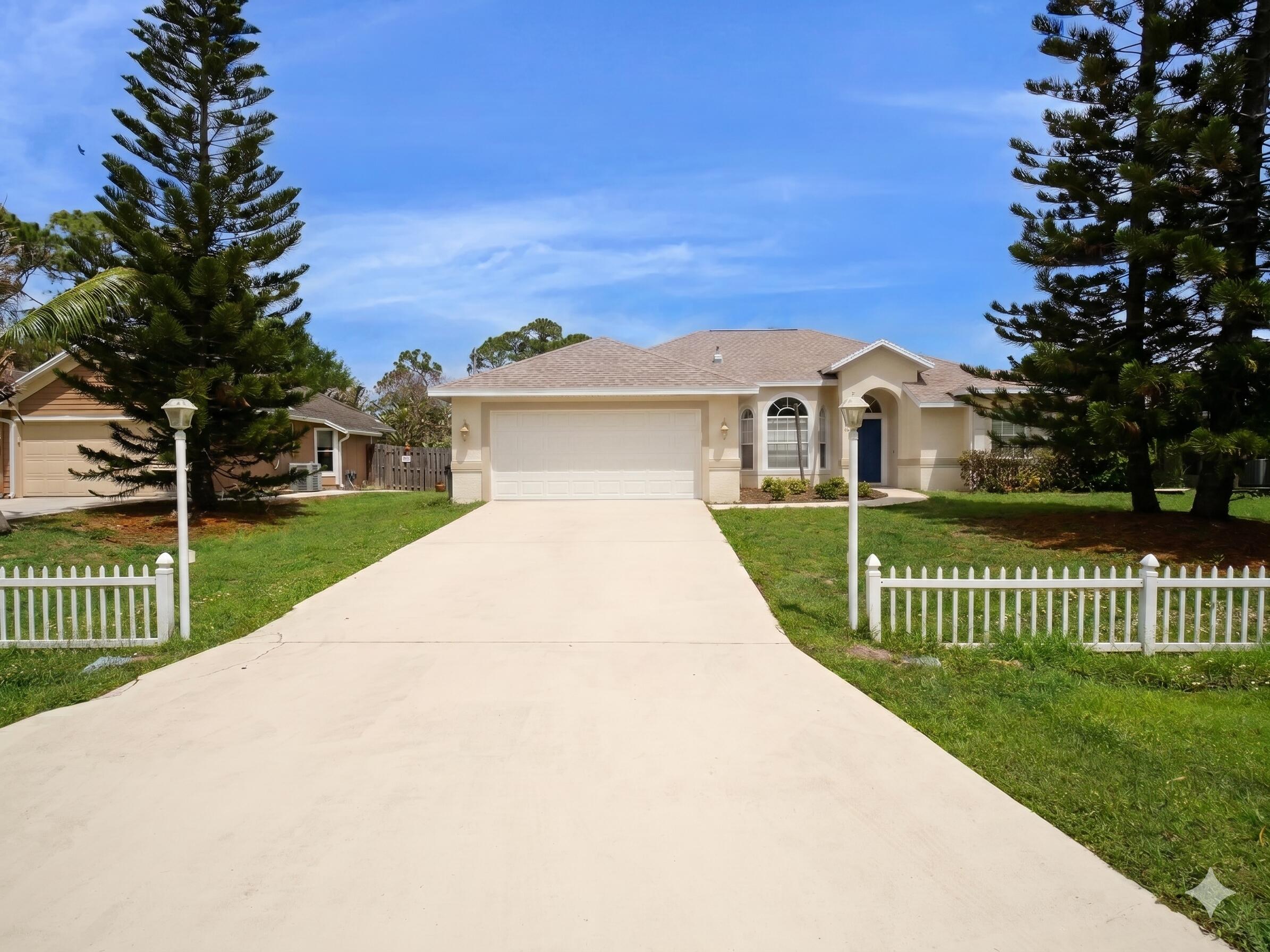 1881 SW Buttercup Avenue, Port St. Lucie