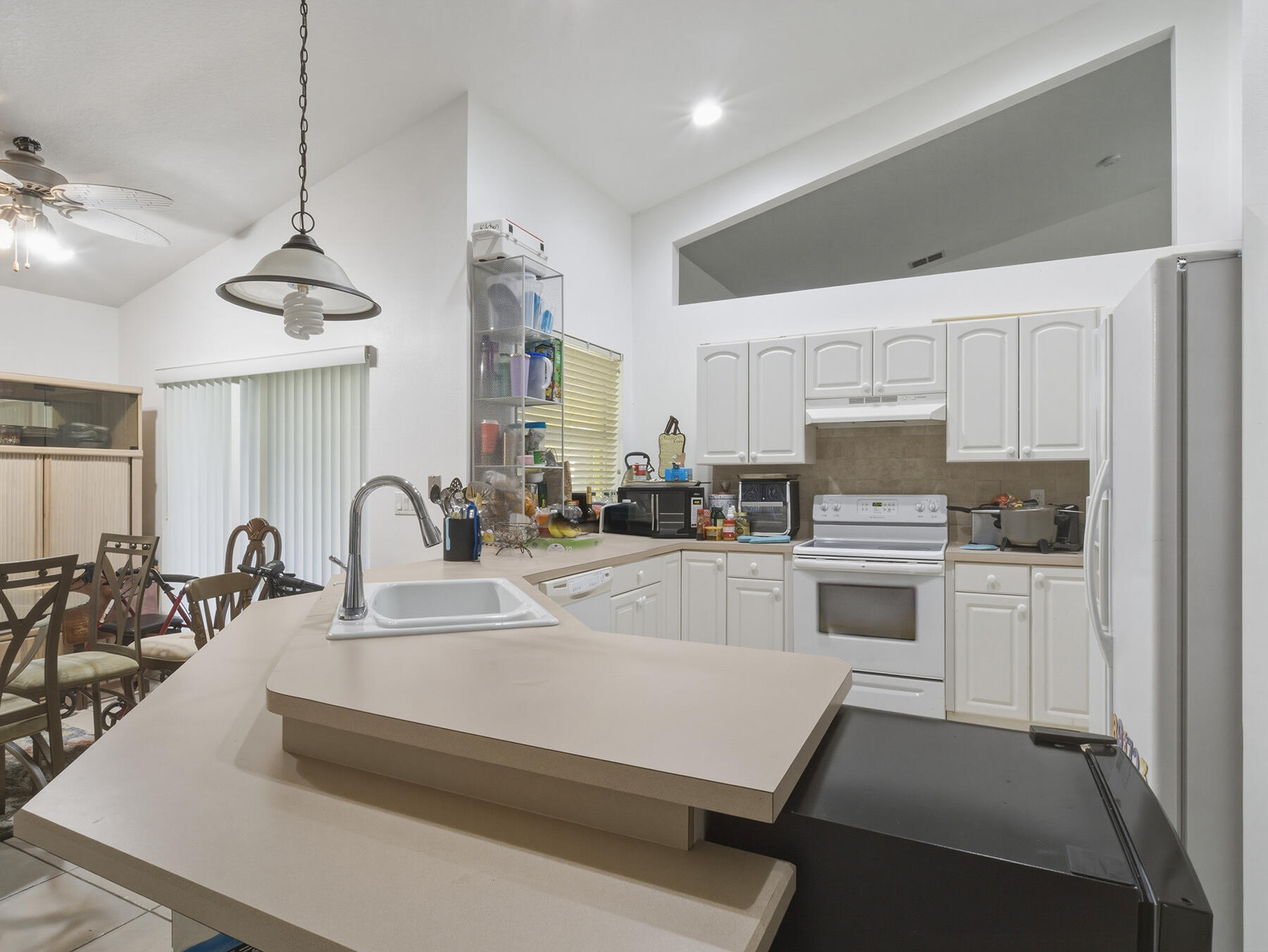 1881 SW Buttercup Avenue, Port St. Lucie