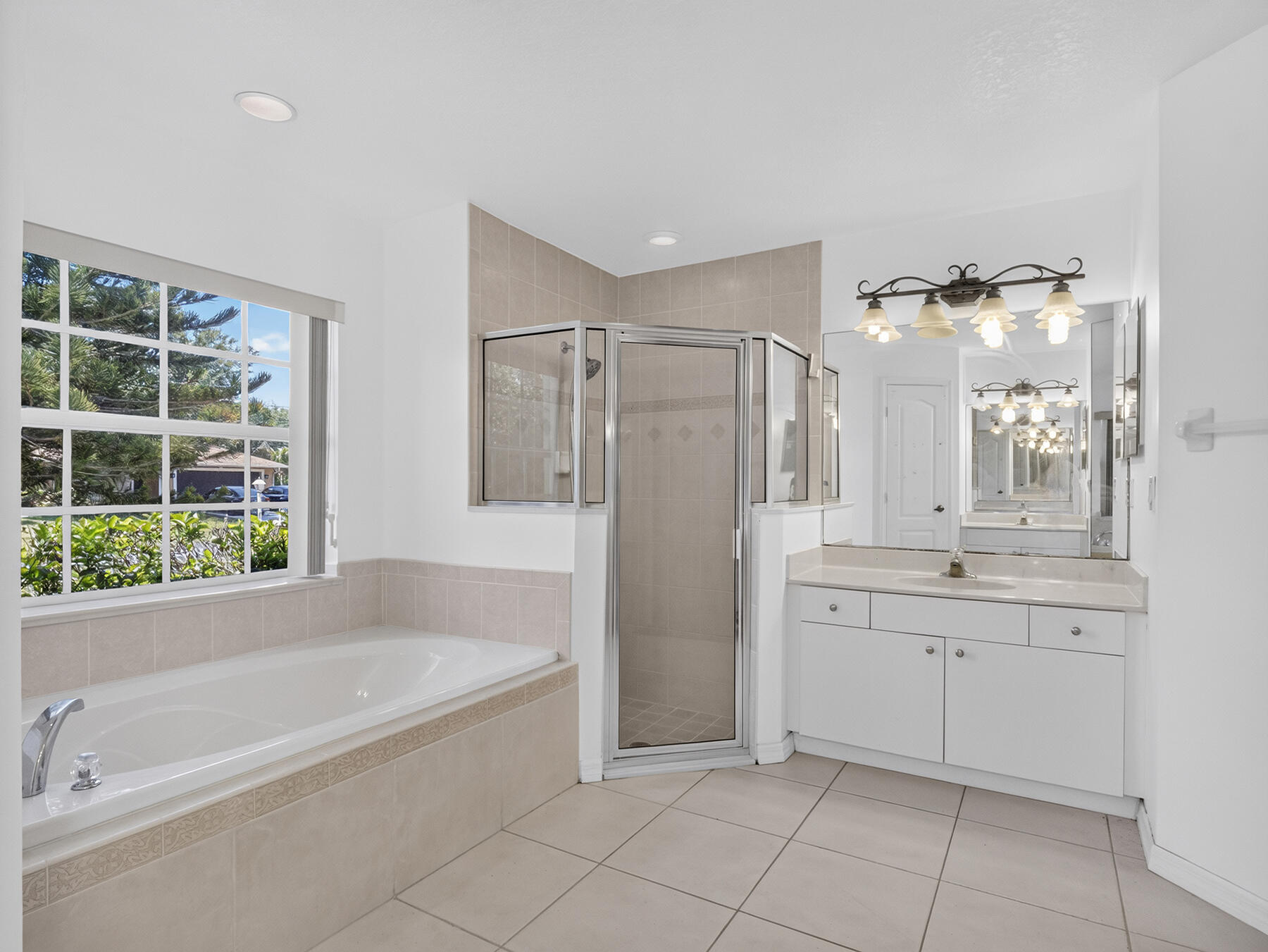 1881 SW Buttercup Avenue, Port St. Lucie