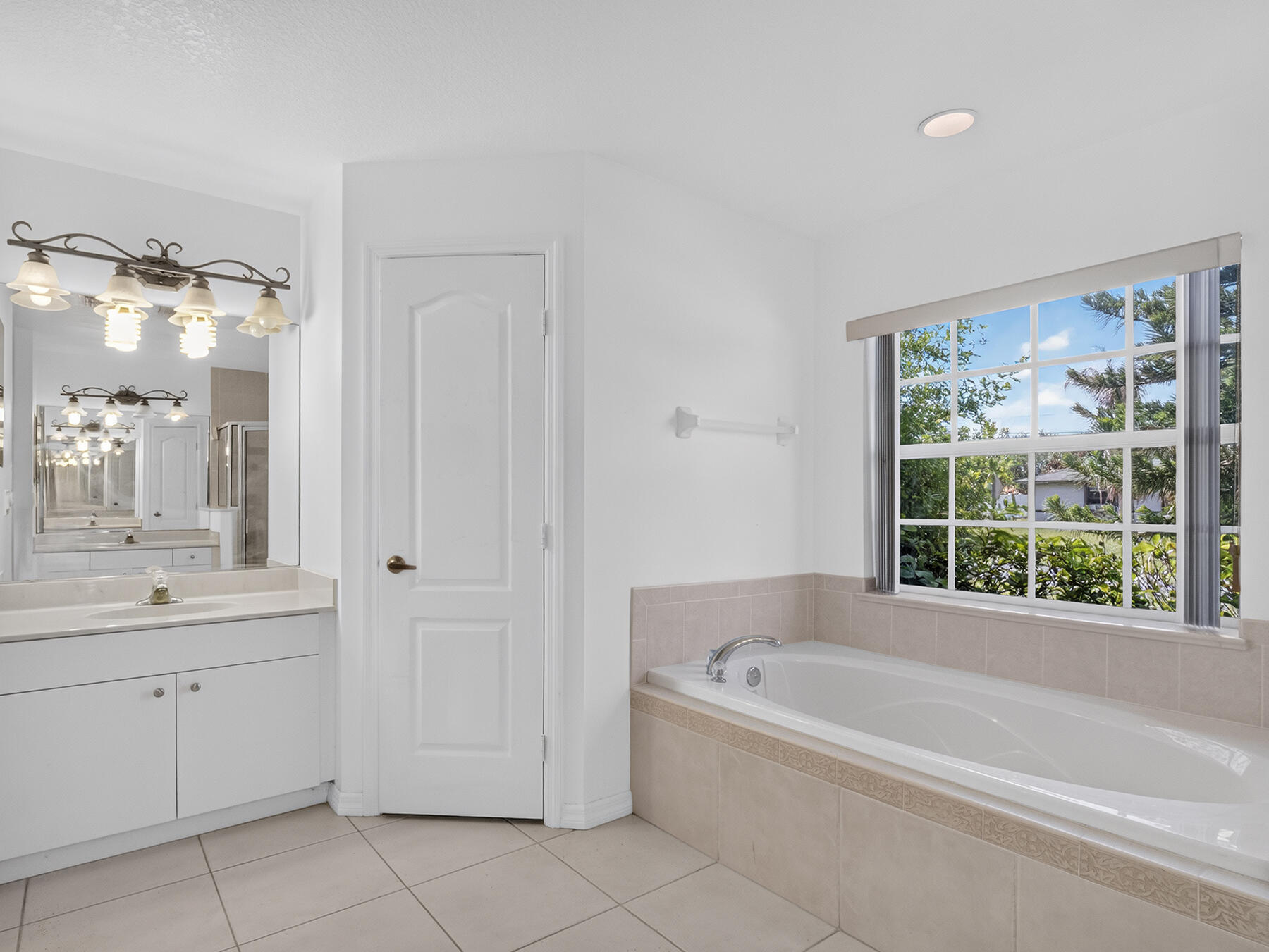 1881 SW Buttercup Avenue, Port St. Lucie