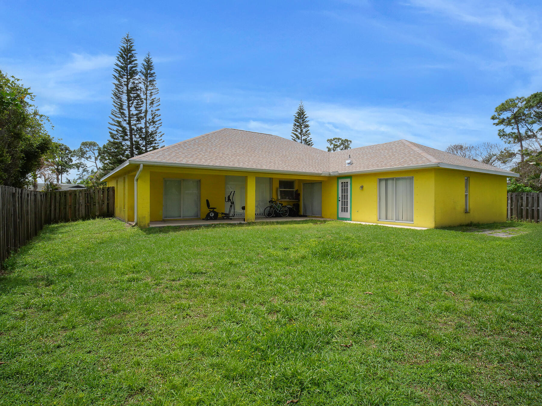 1881 SW Buttercup Avenue, Port St. Lucie