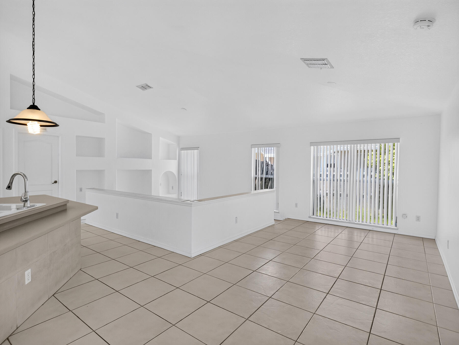 1881 SW Buttercup Avenue, Port St. Lucie