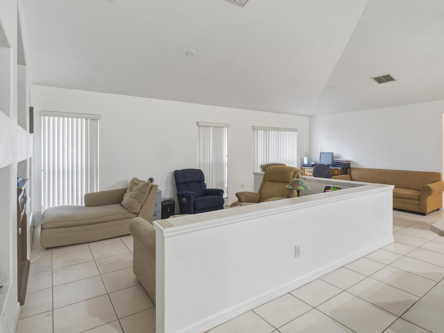 1881 SW Buttercup Avenue, Port St. Lucie