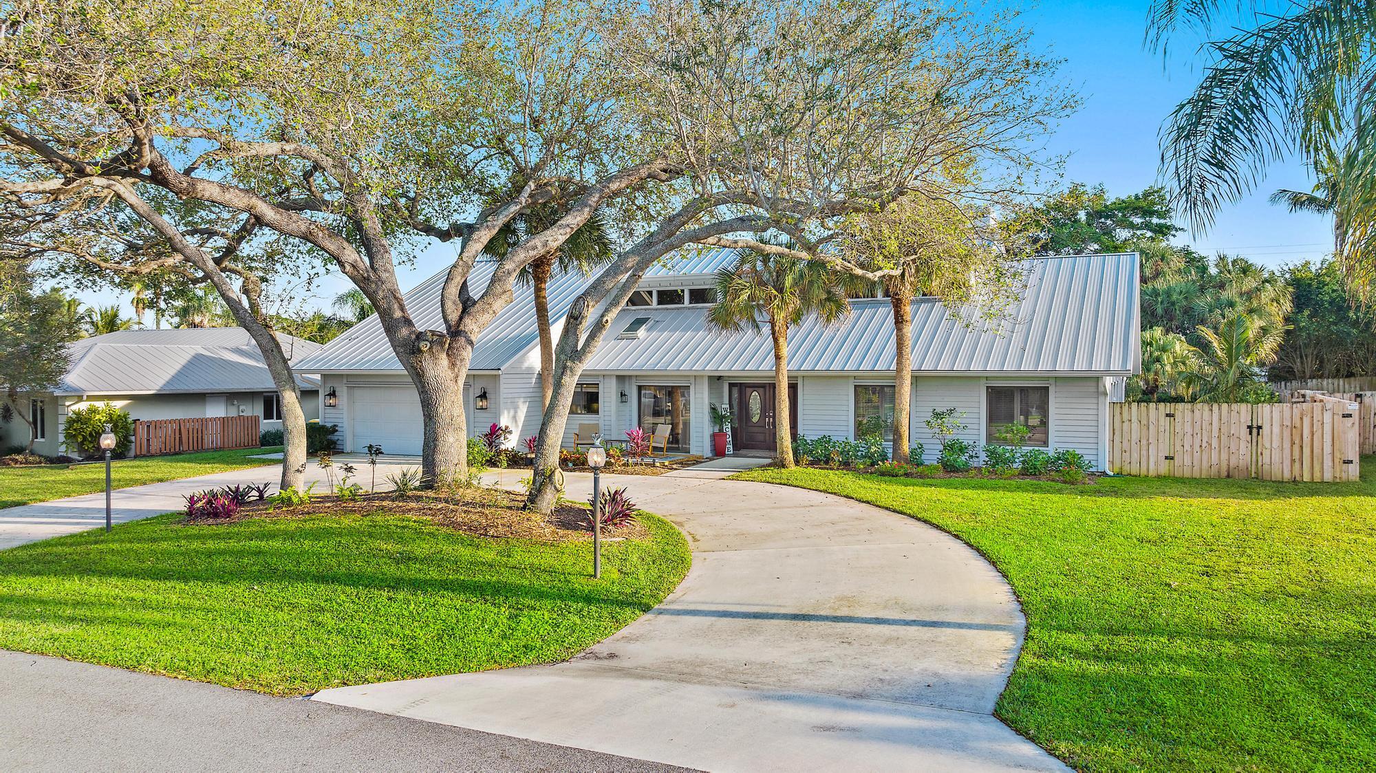 8422 SE Quail Ridge Way