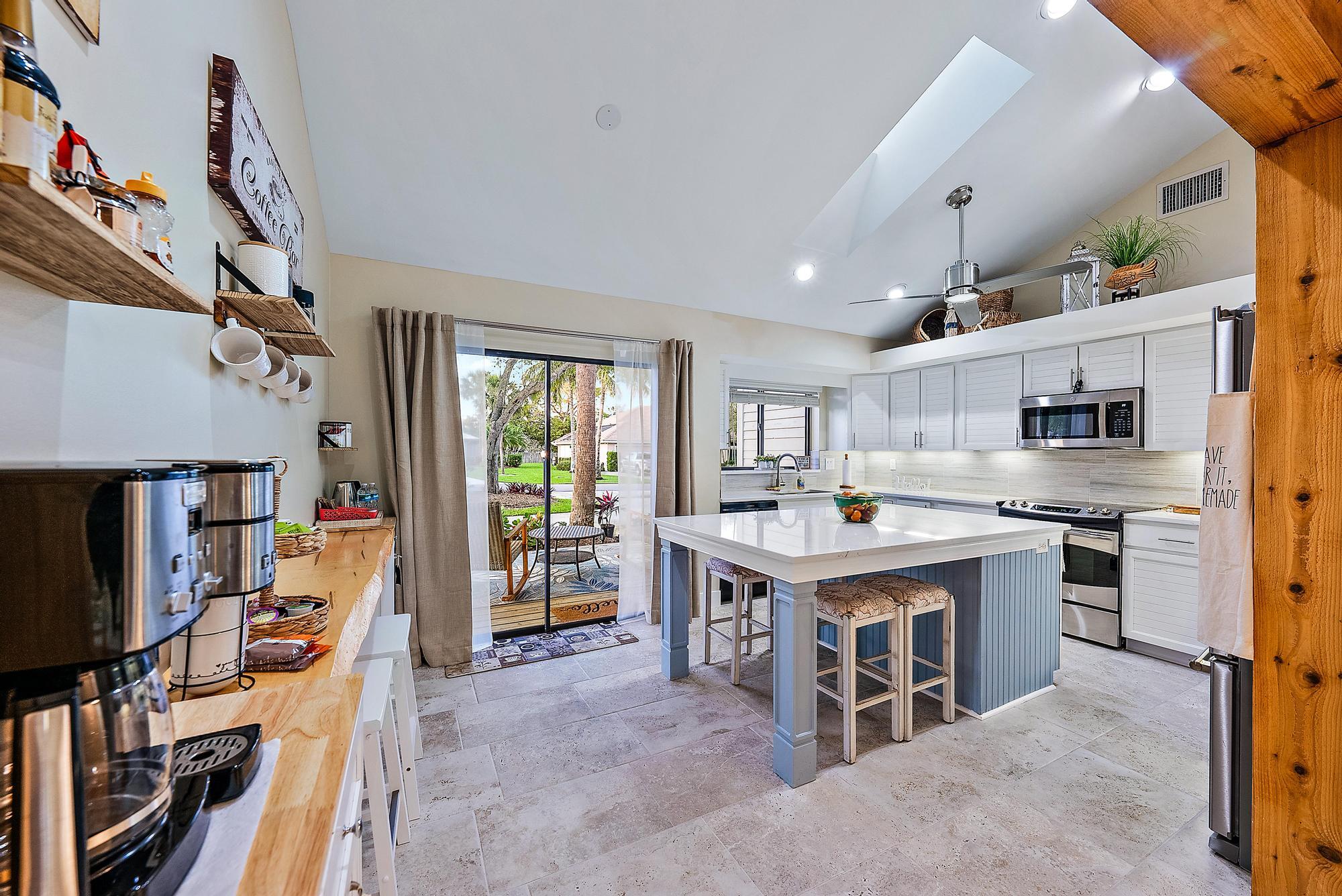 8422 SE Quail Ridge Way