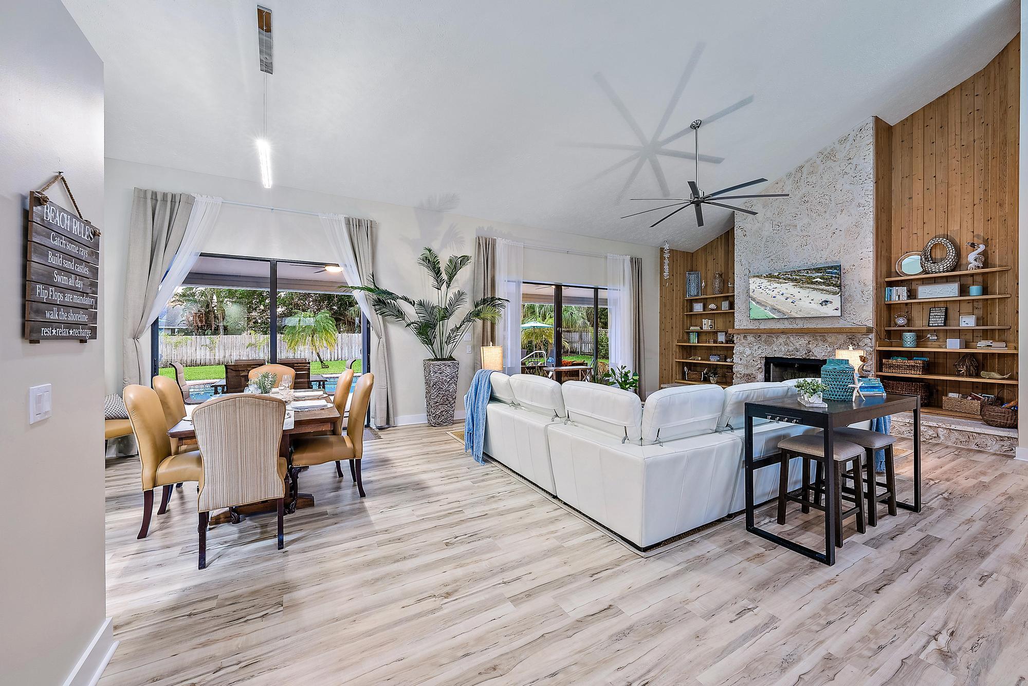 8422 SE Quail Ridge Way