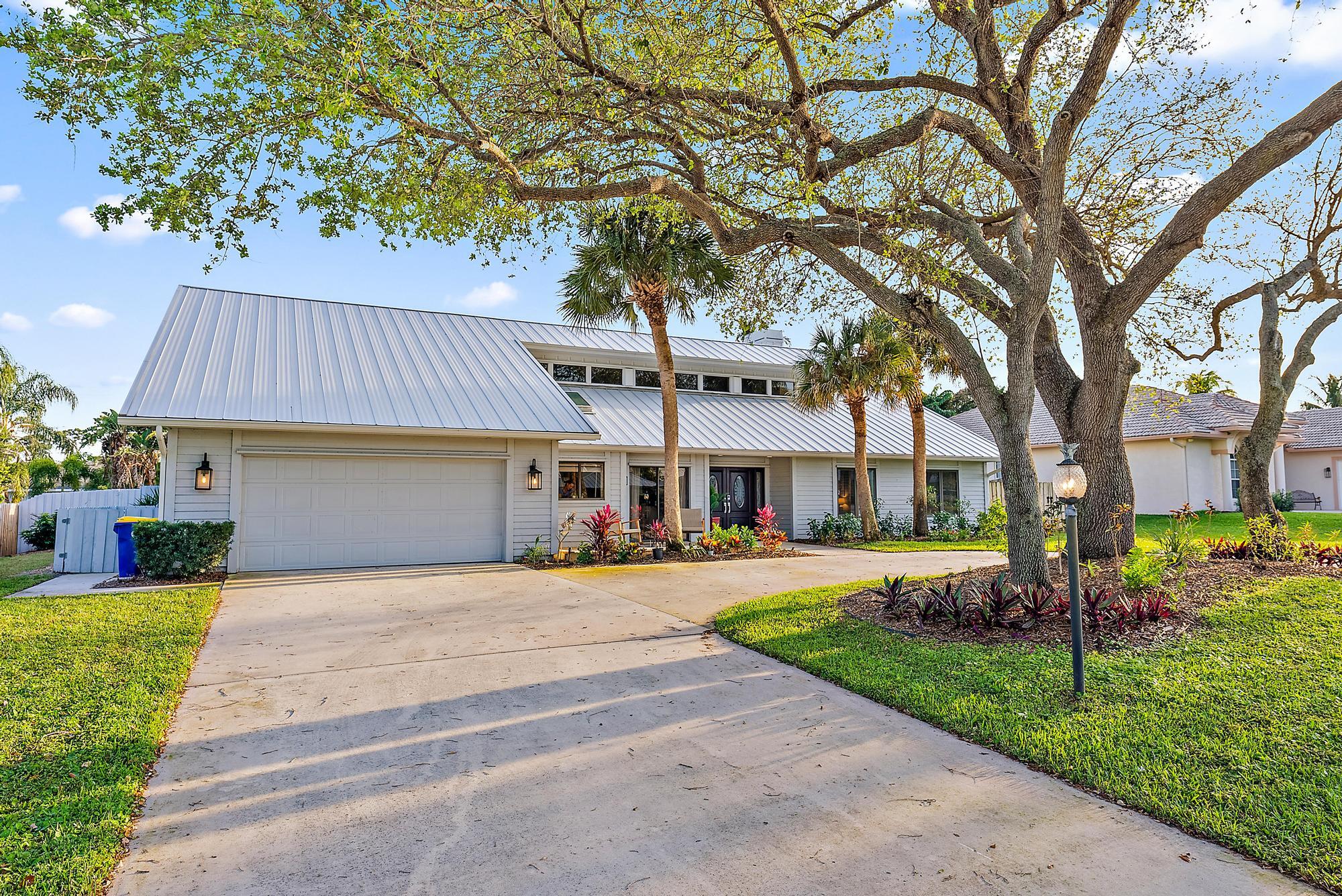 8422 SE Quail Ridge Way