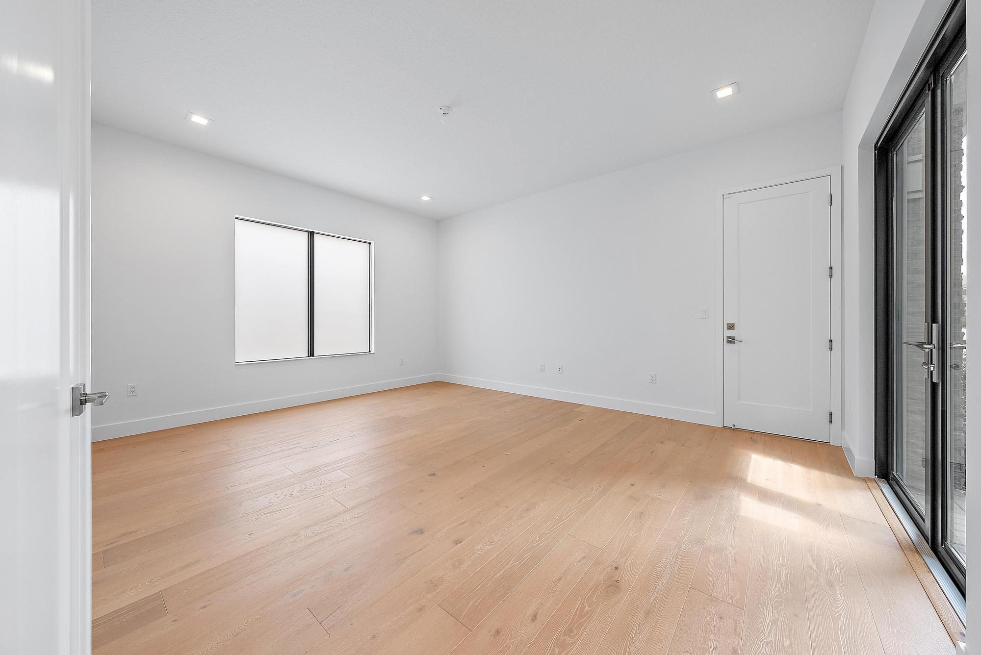 9204 Silver Marsh Lane