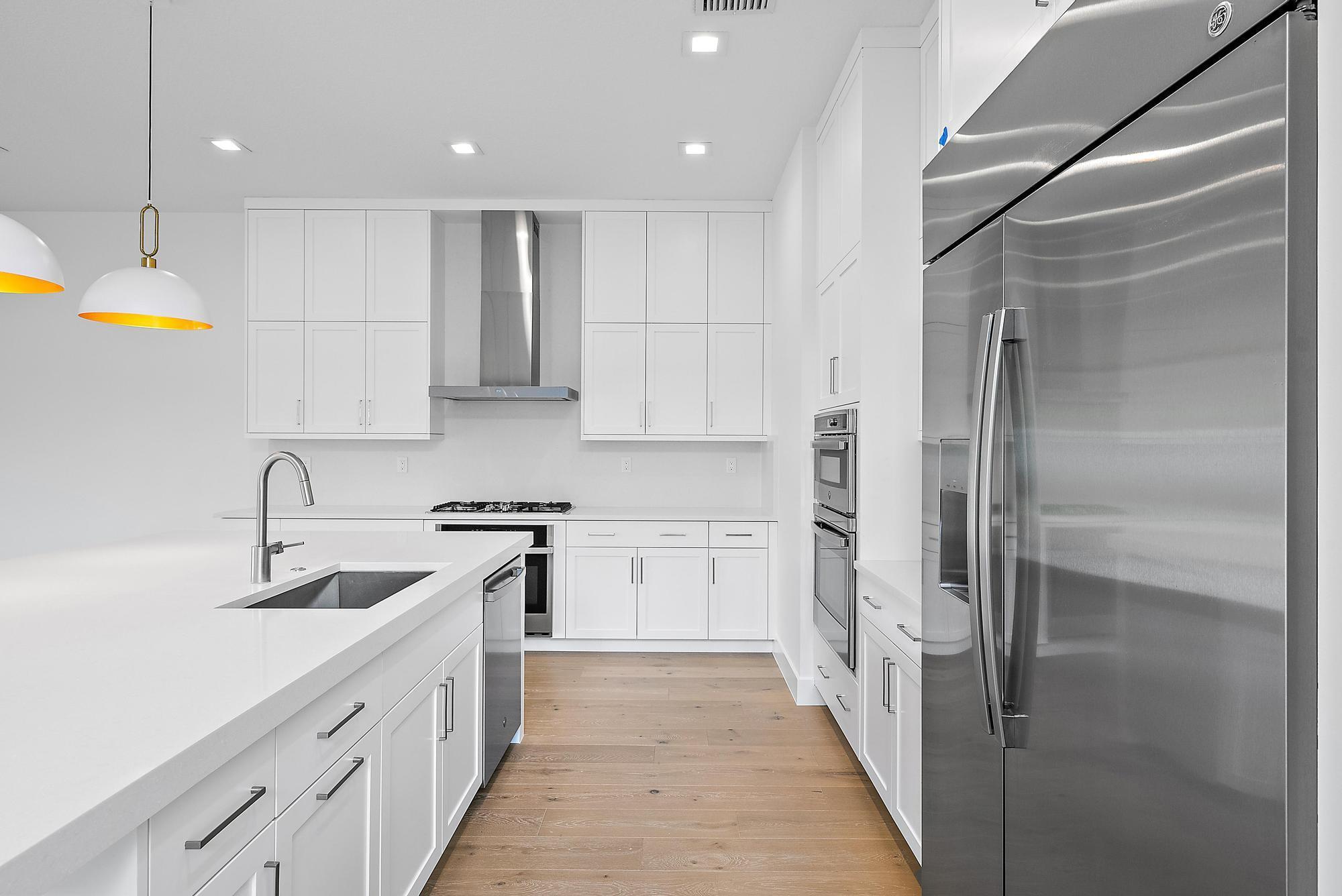 9204 Silver Marsh Lane