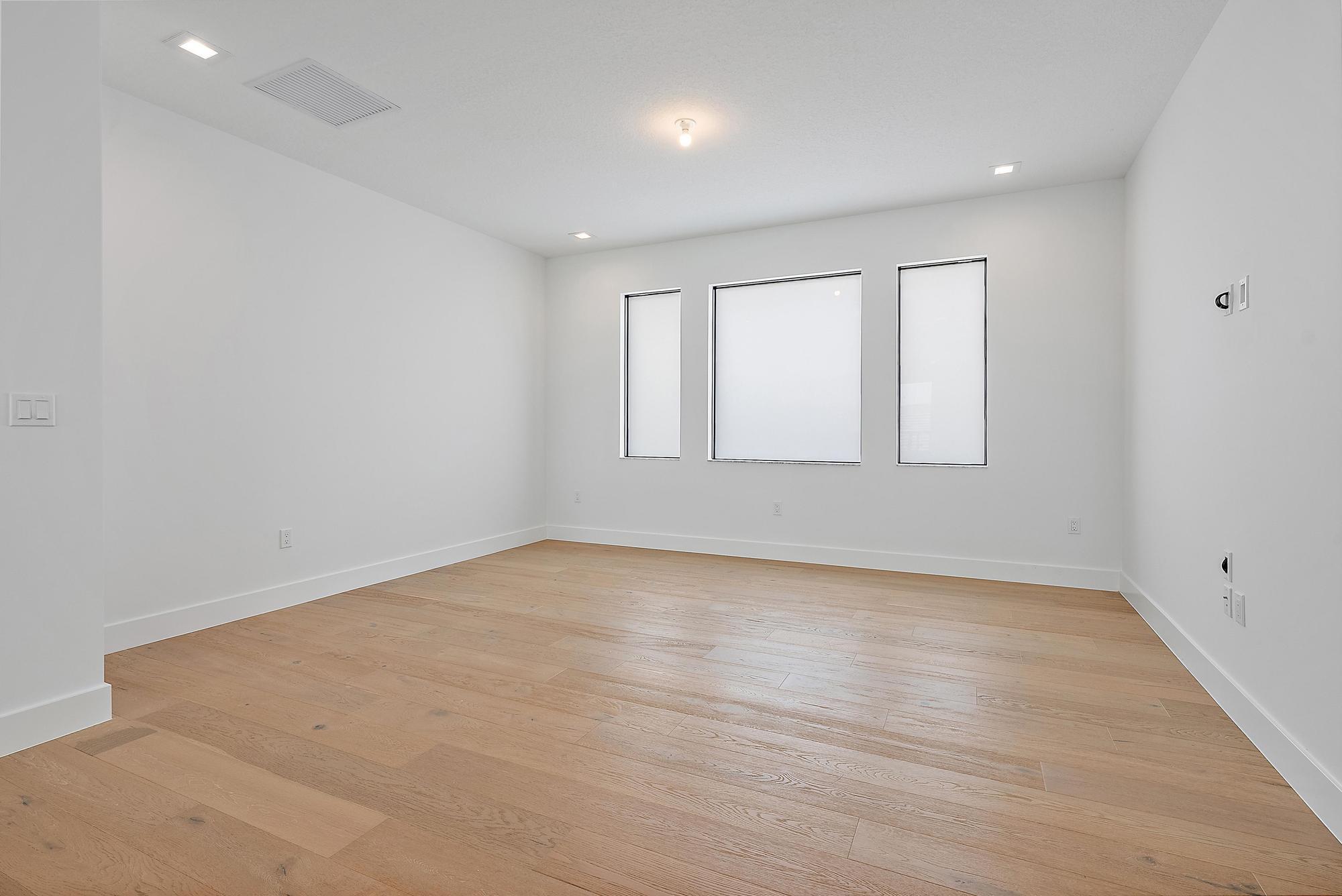 9204 Silver Marsh Lane