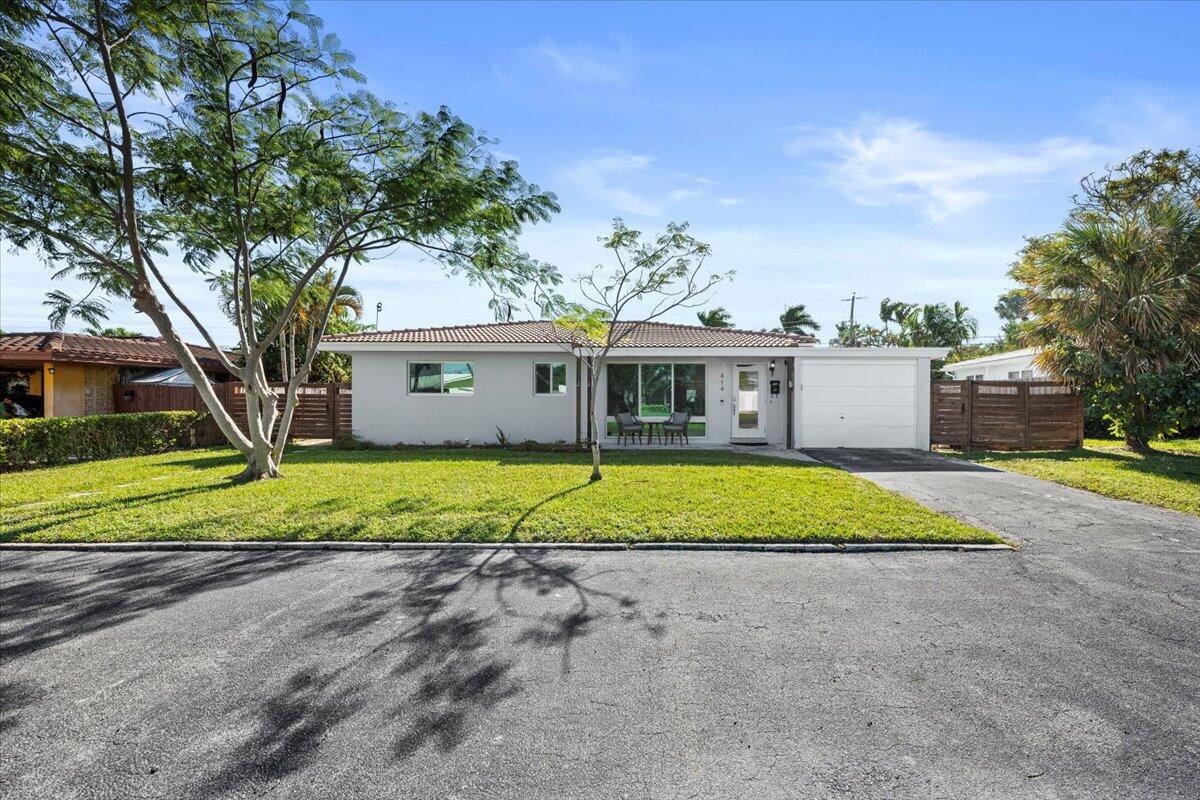 414 NE 26th Terrace
