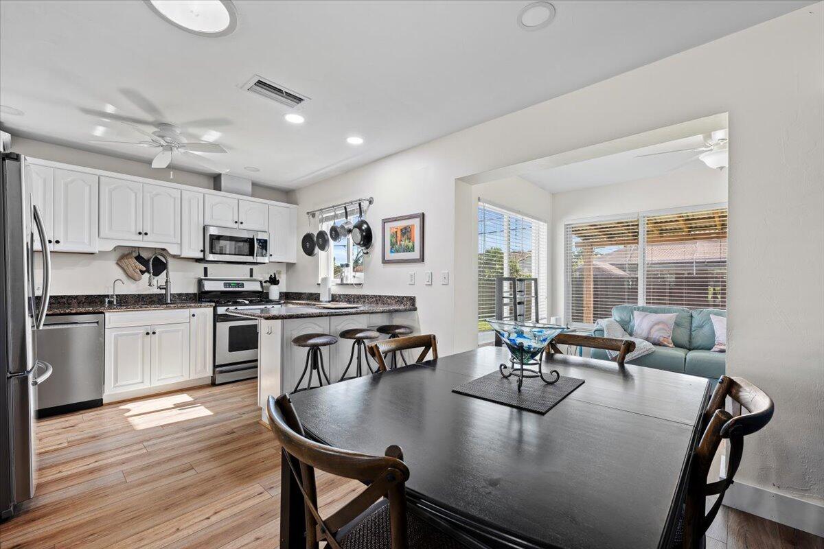 414 NE 26th Terrace