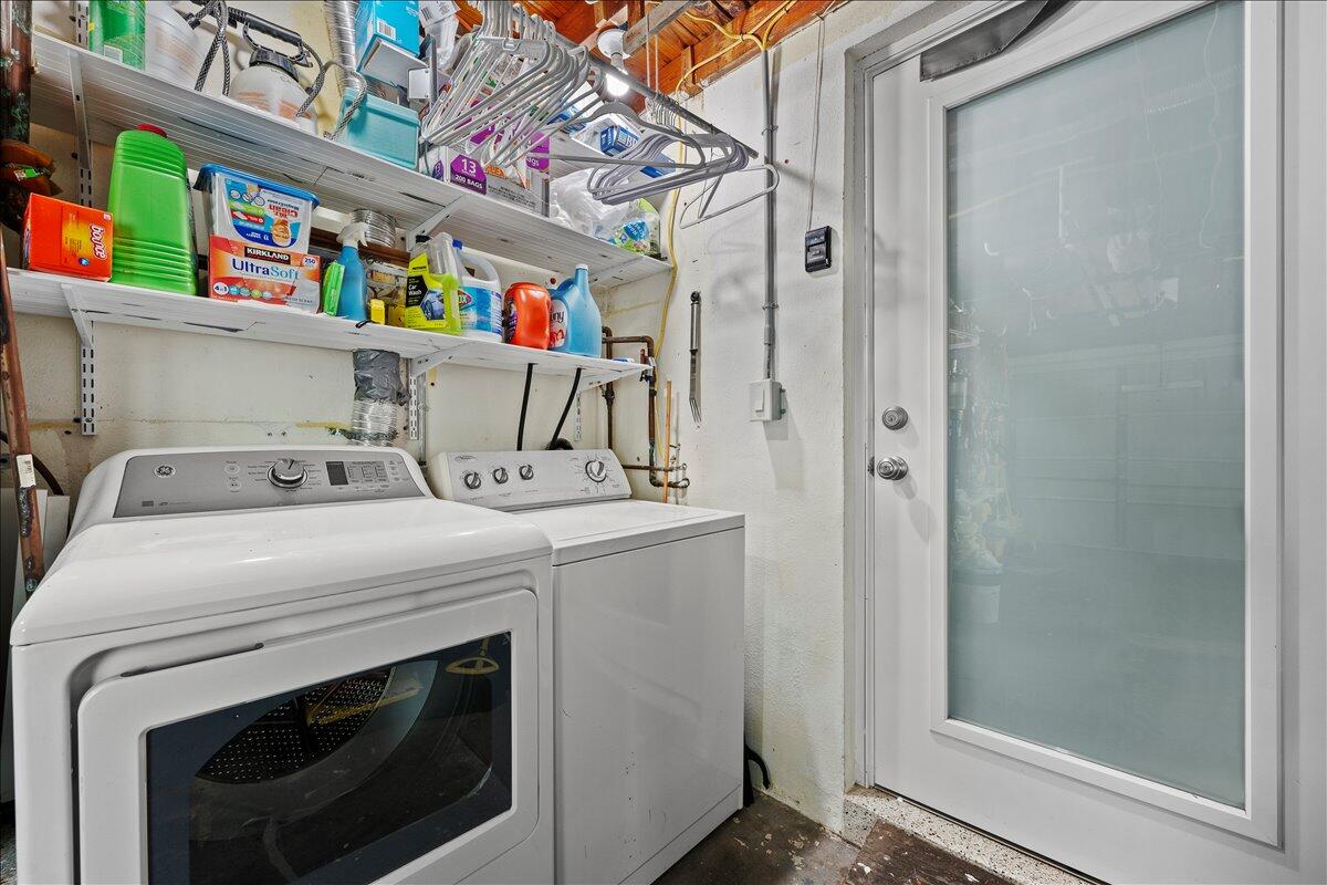 414 NE 26th Terrace