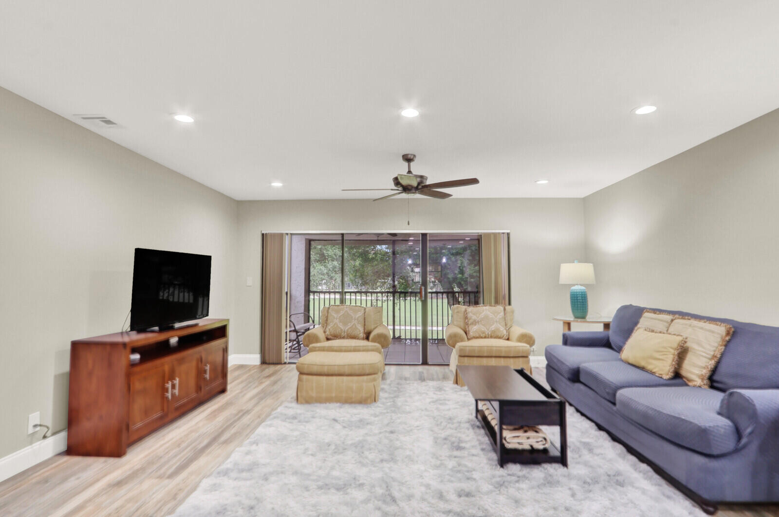 12910 Briarlake Circle 203