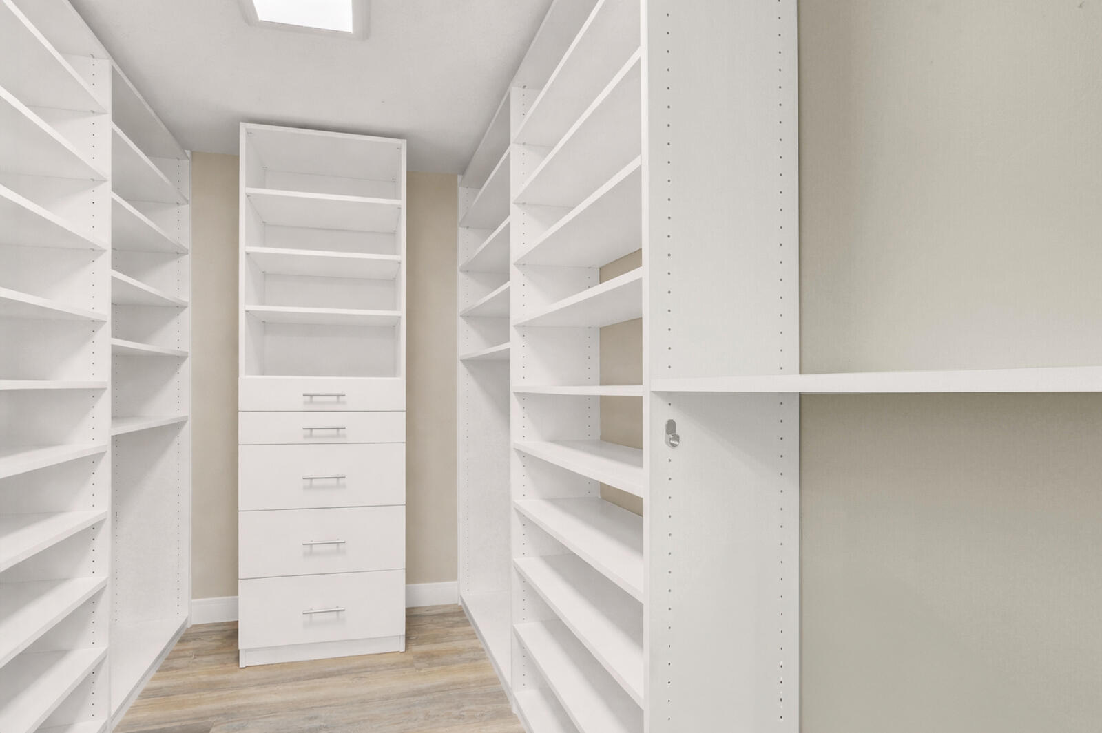 12910 Briarlake Circle 203