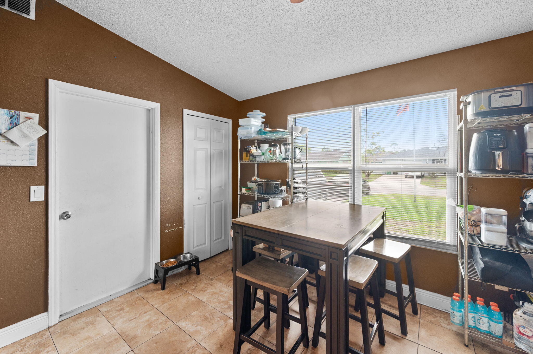 661 NW Kildare Street, Port St. Lucie