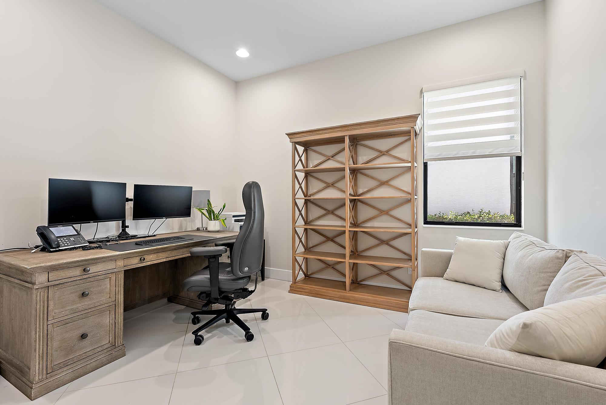 13633 Artisan Circle