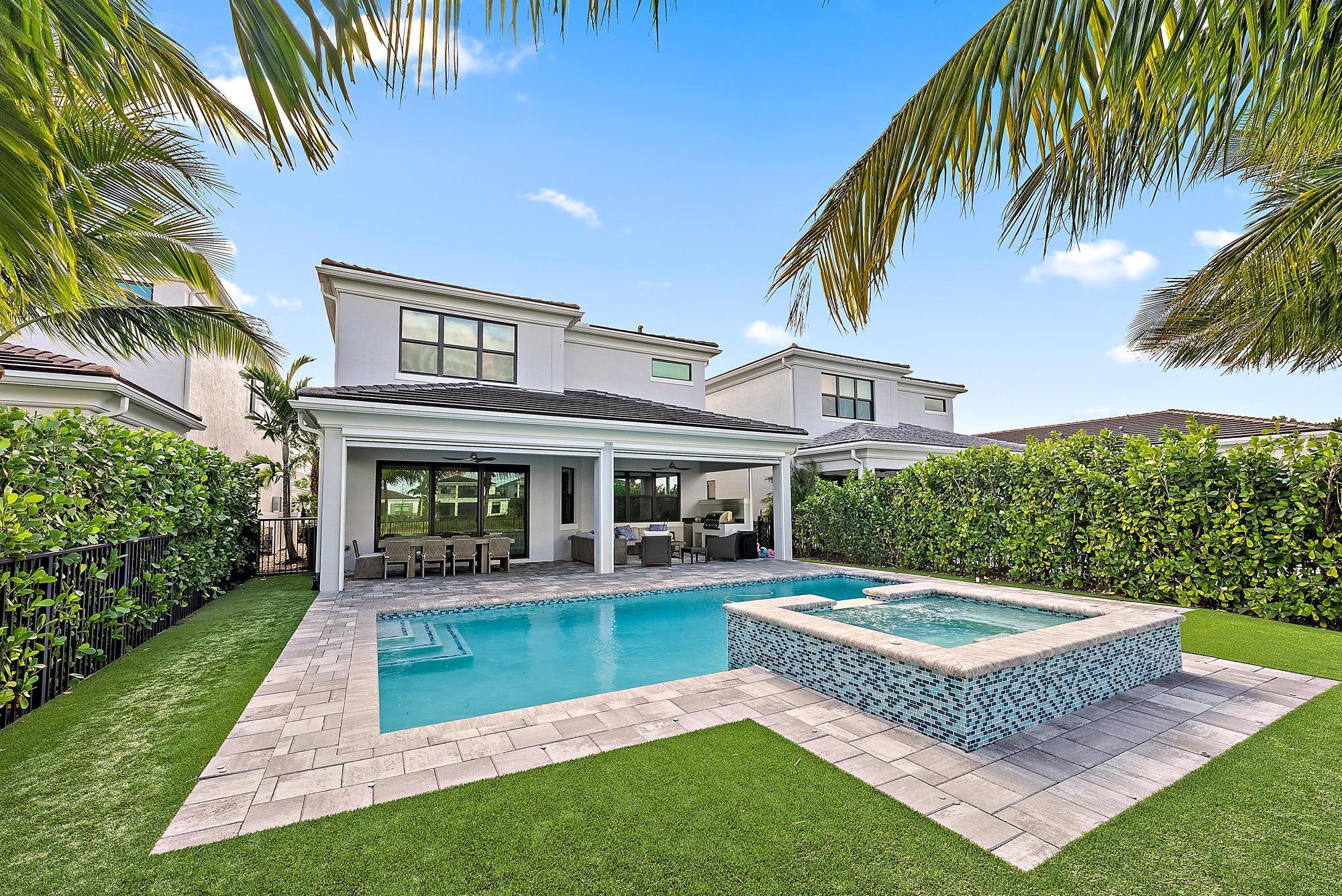 13633 Artisan Circle