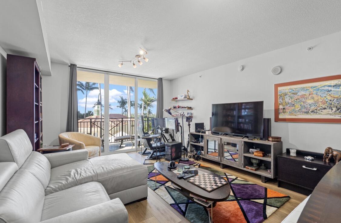 610 W Las Olas Boulevard 920n