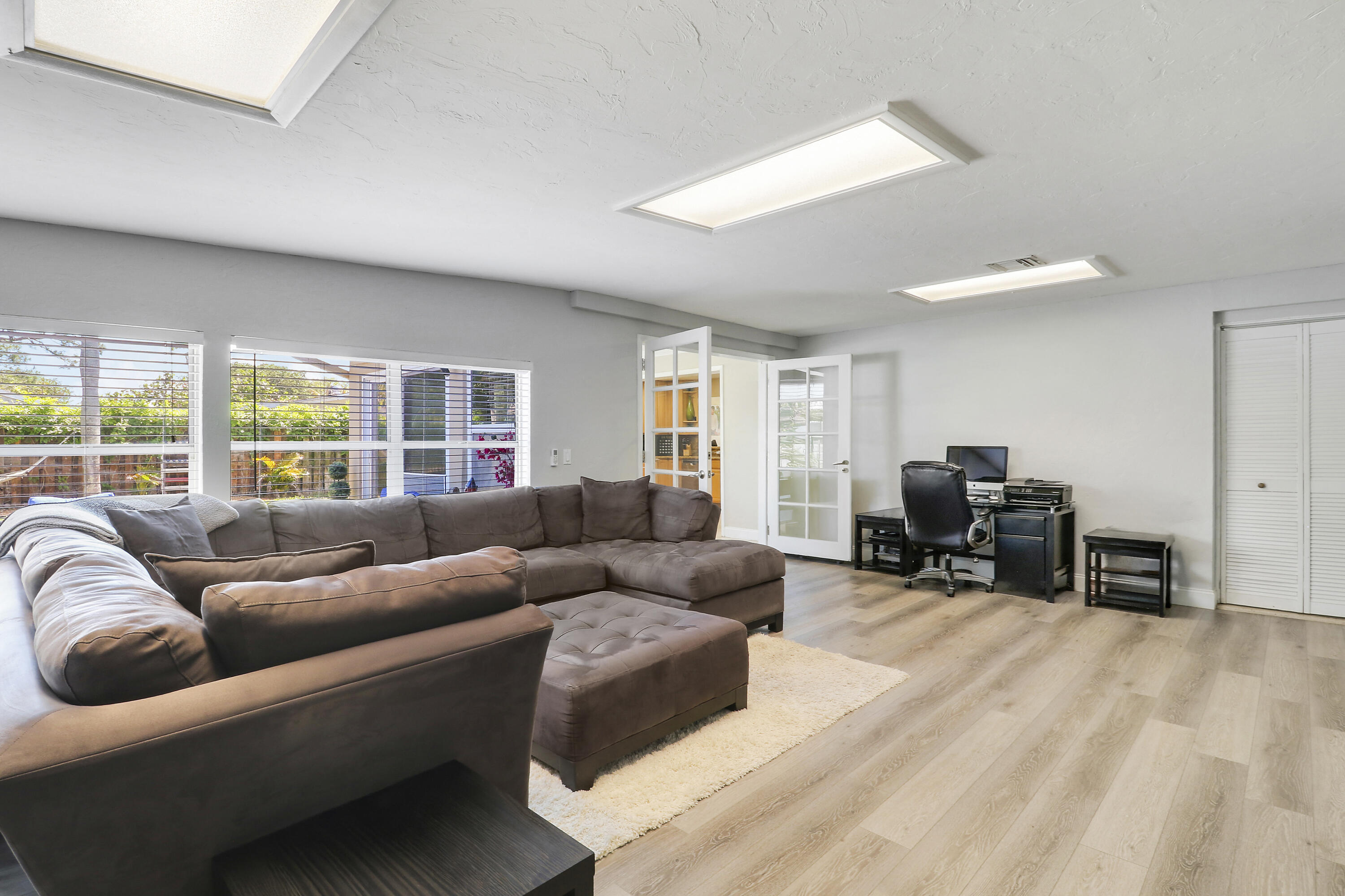 19049 SE Robert Drive