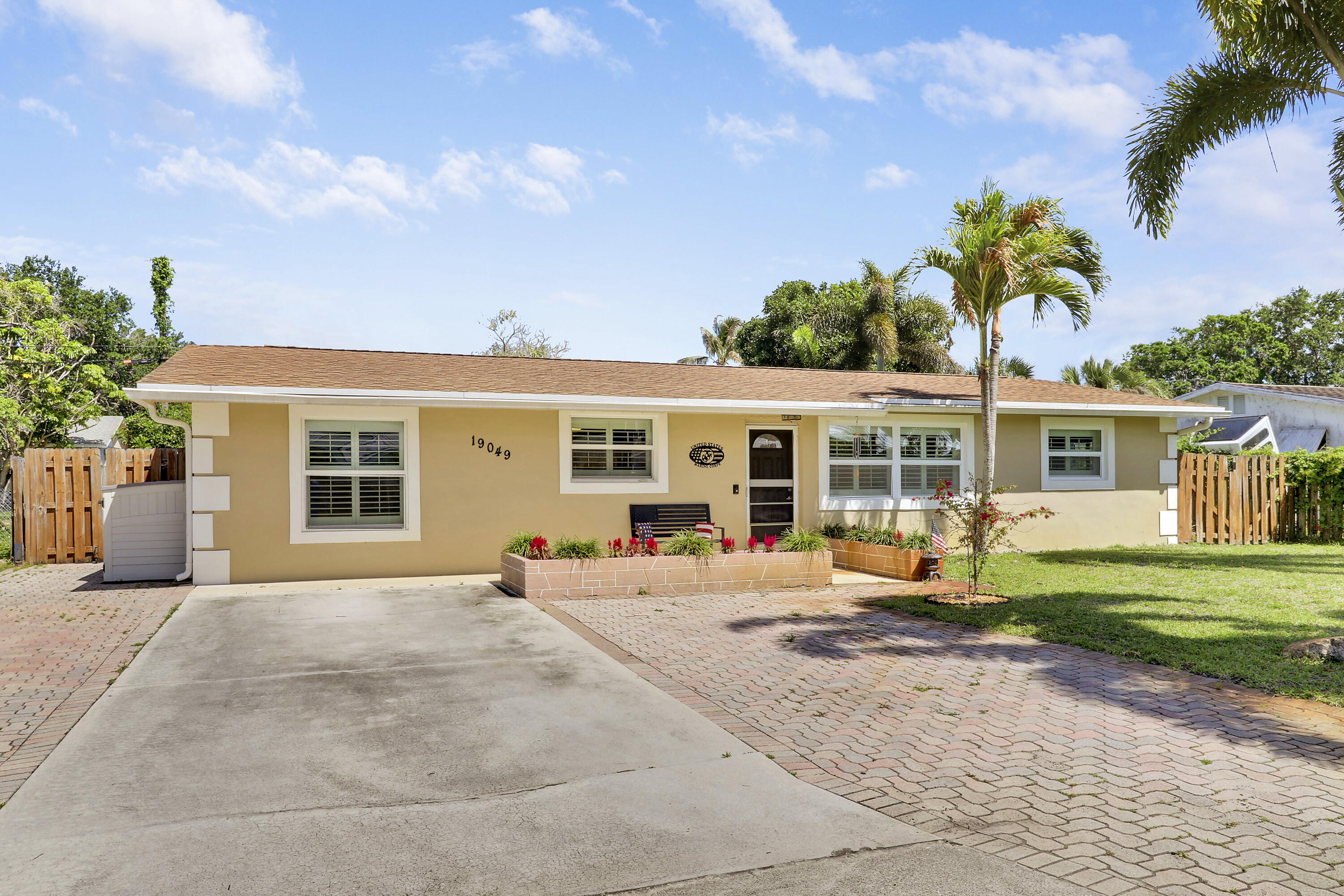 19049 SE Robert Drive