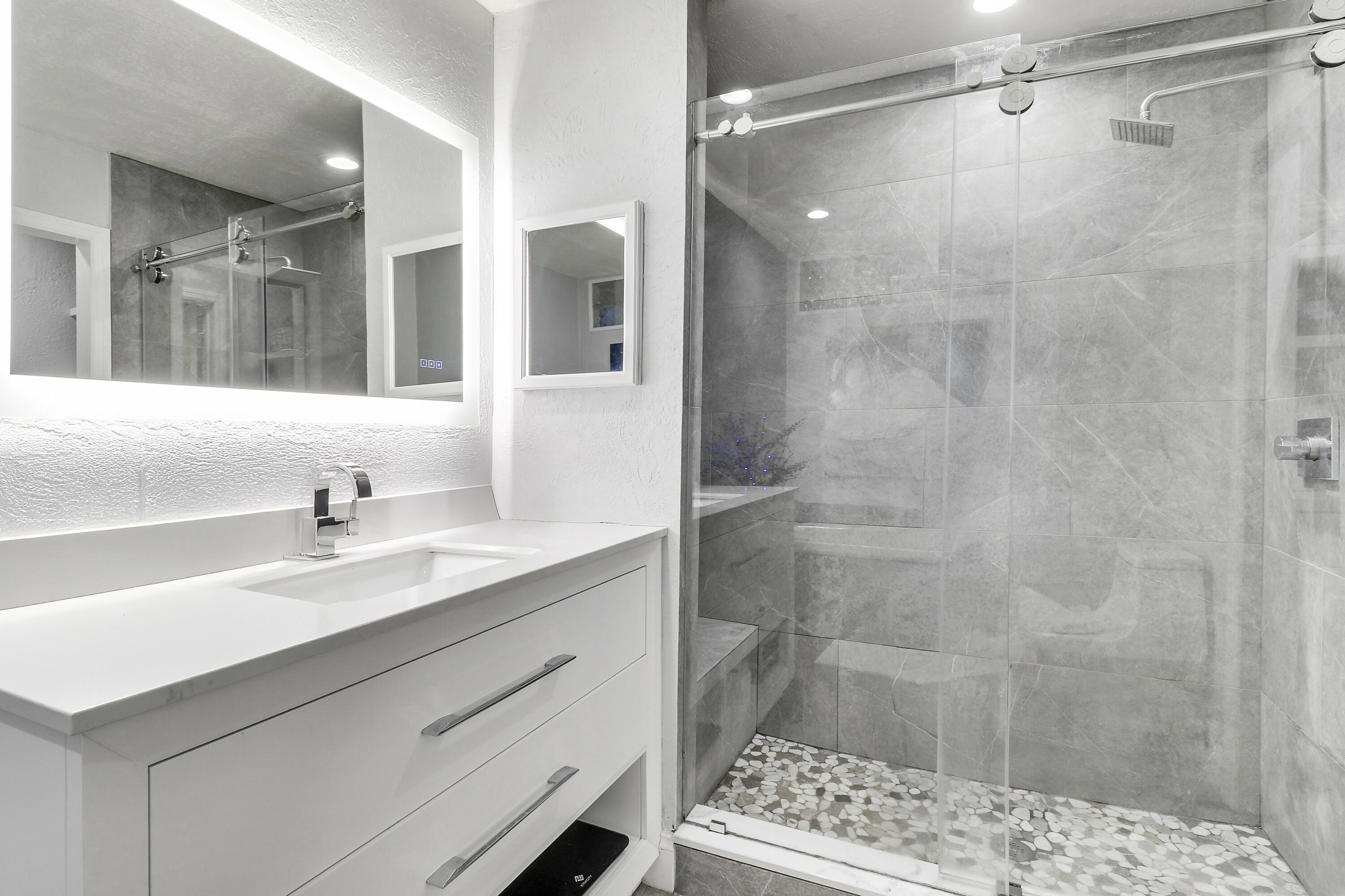 19049 SE Robert Drive