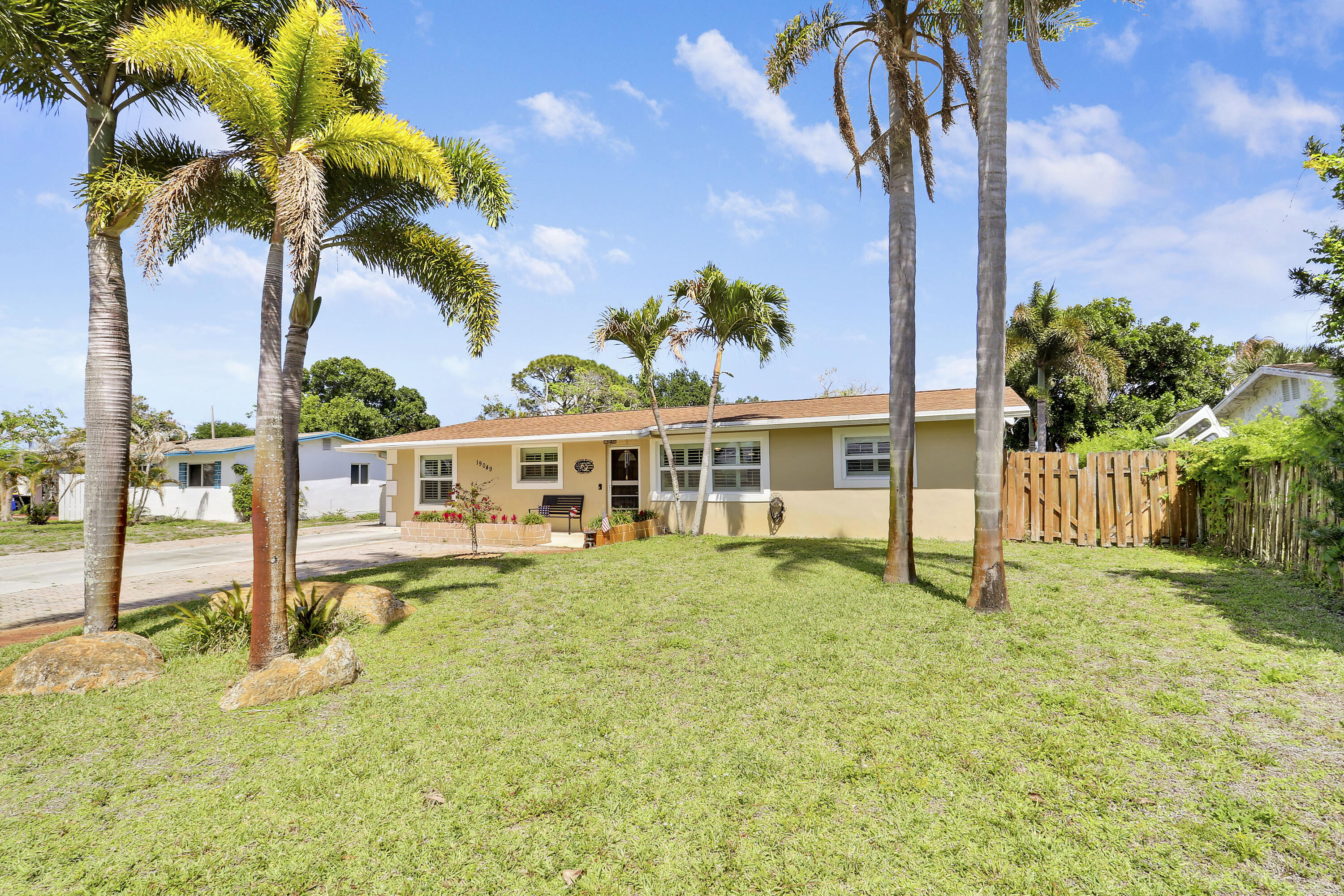 19049 SE Robert Drive