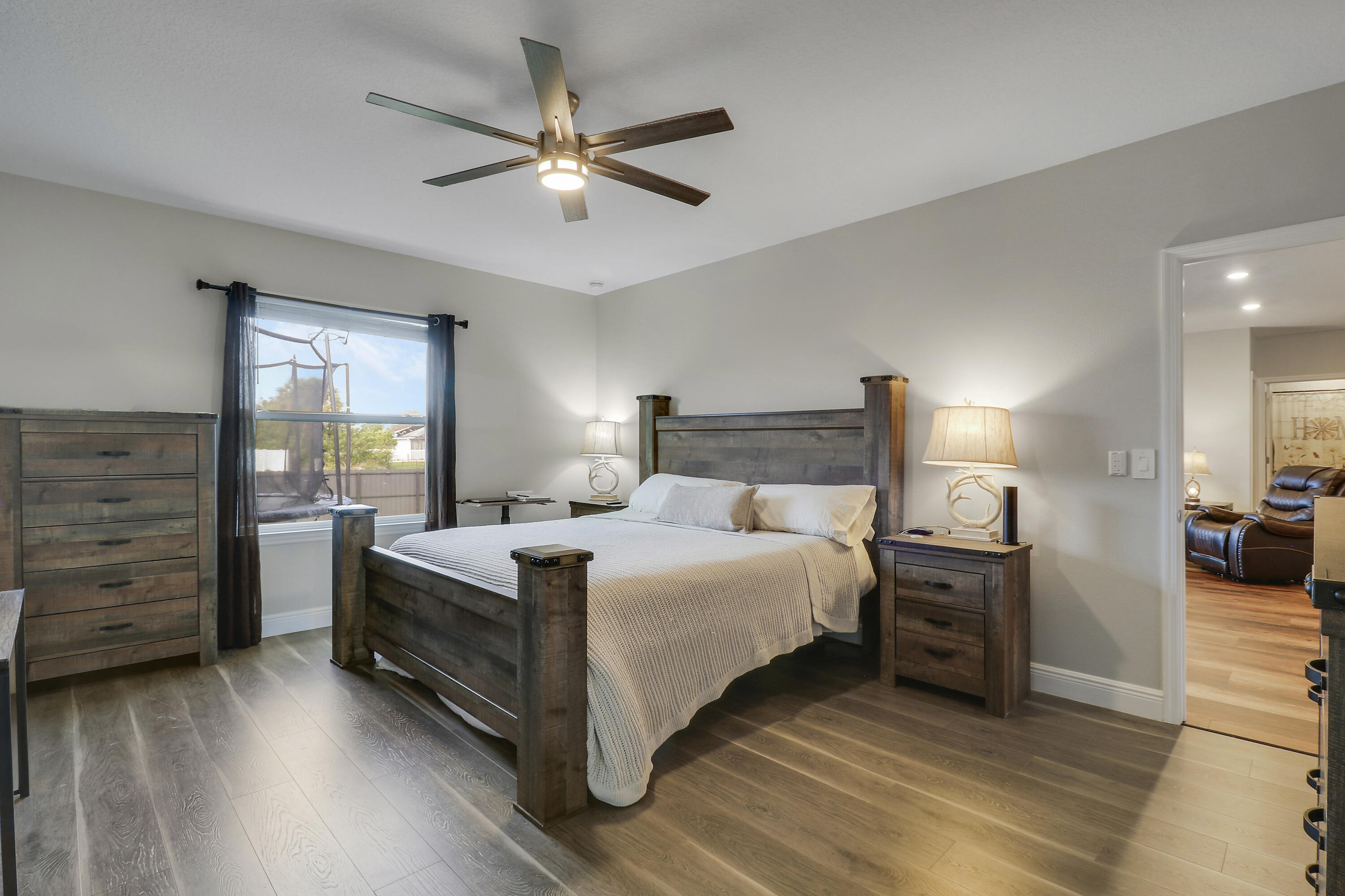 1892 SW Monterrey Lane, Port St. Lucie