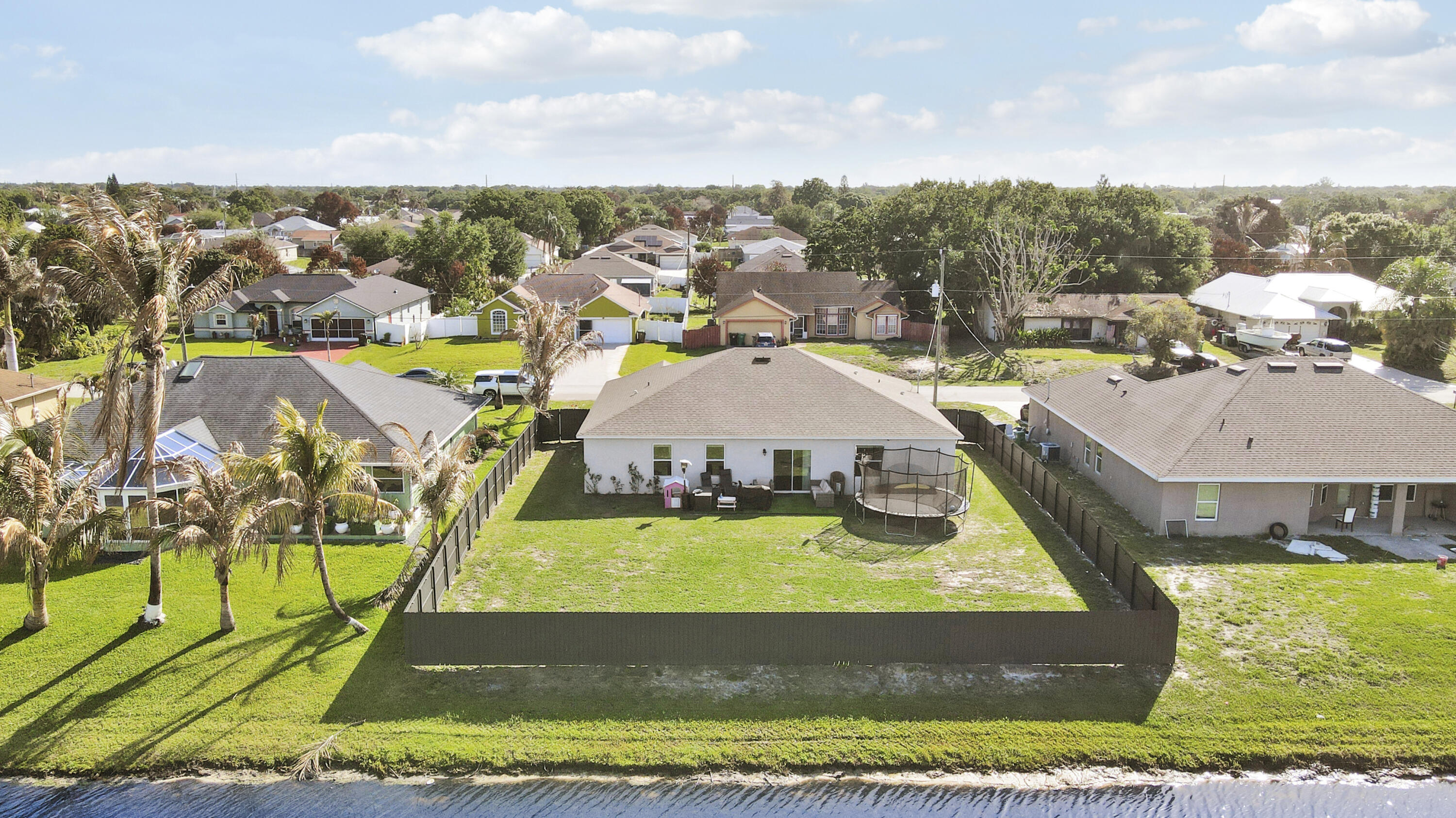 1892 SW Monterrey Lane, Port St. Lucie