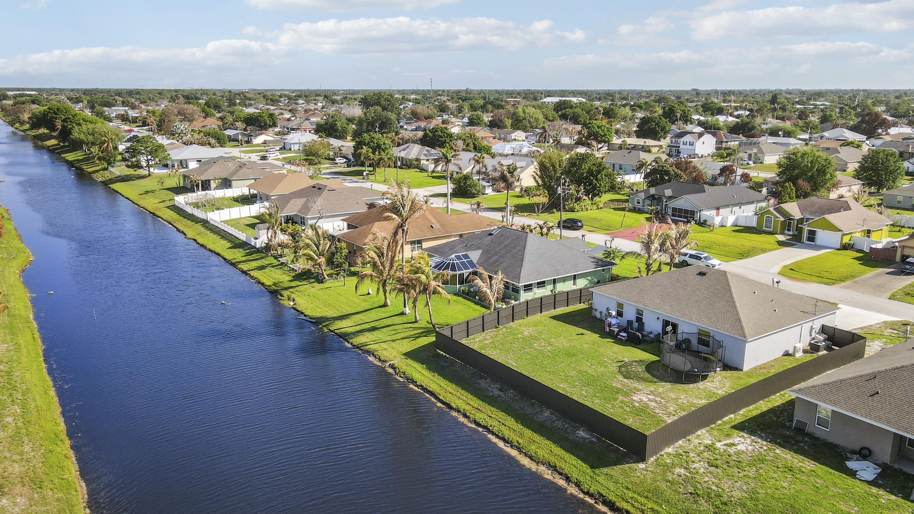 1892 SW Monterrey Lane, Port St. Lucie