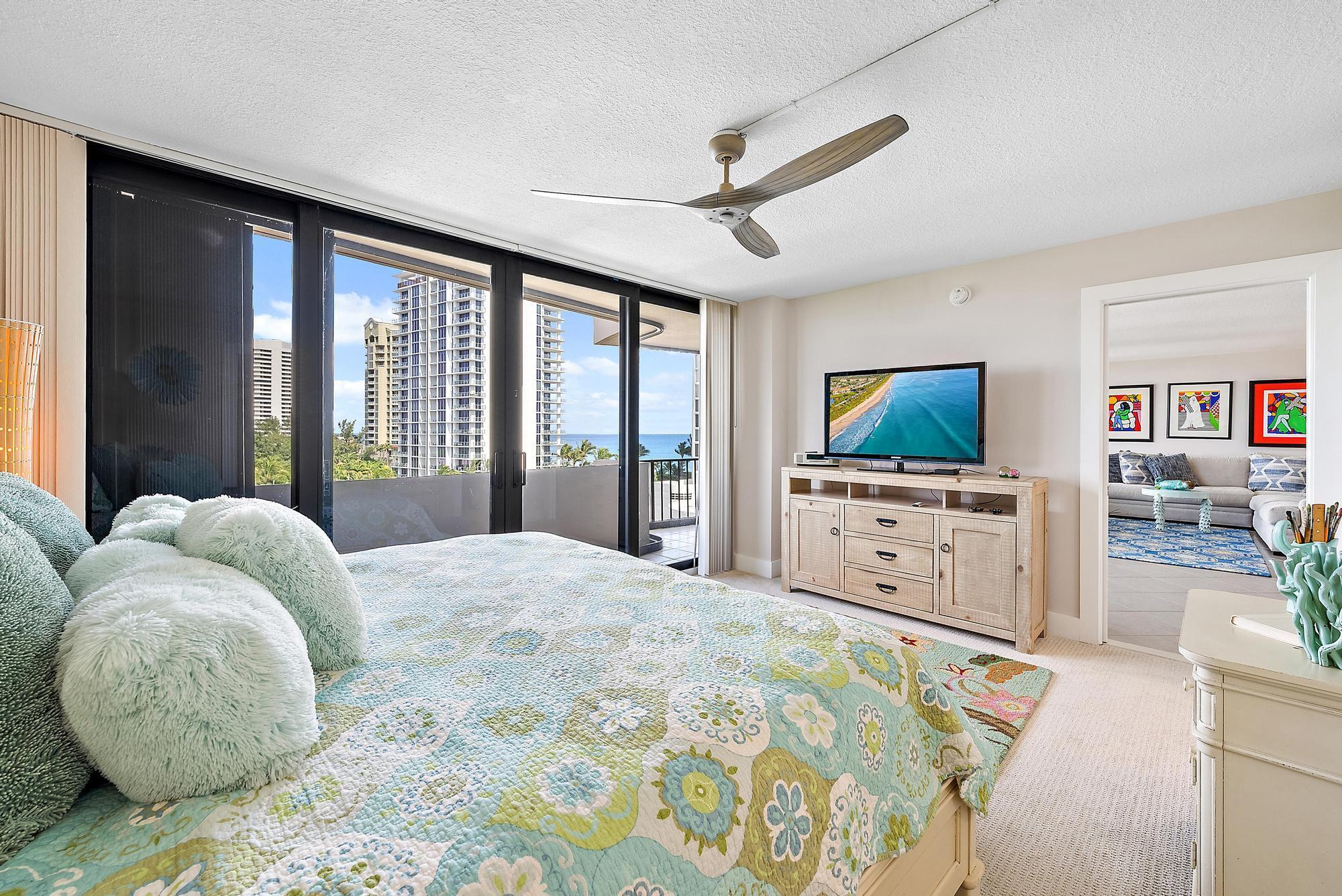 4200 N Ocean Drive 2-705