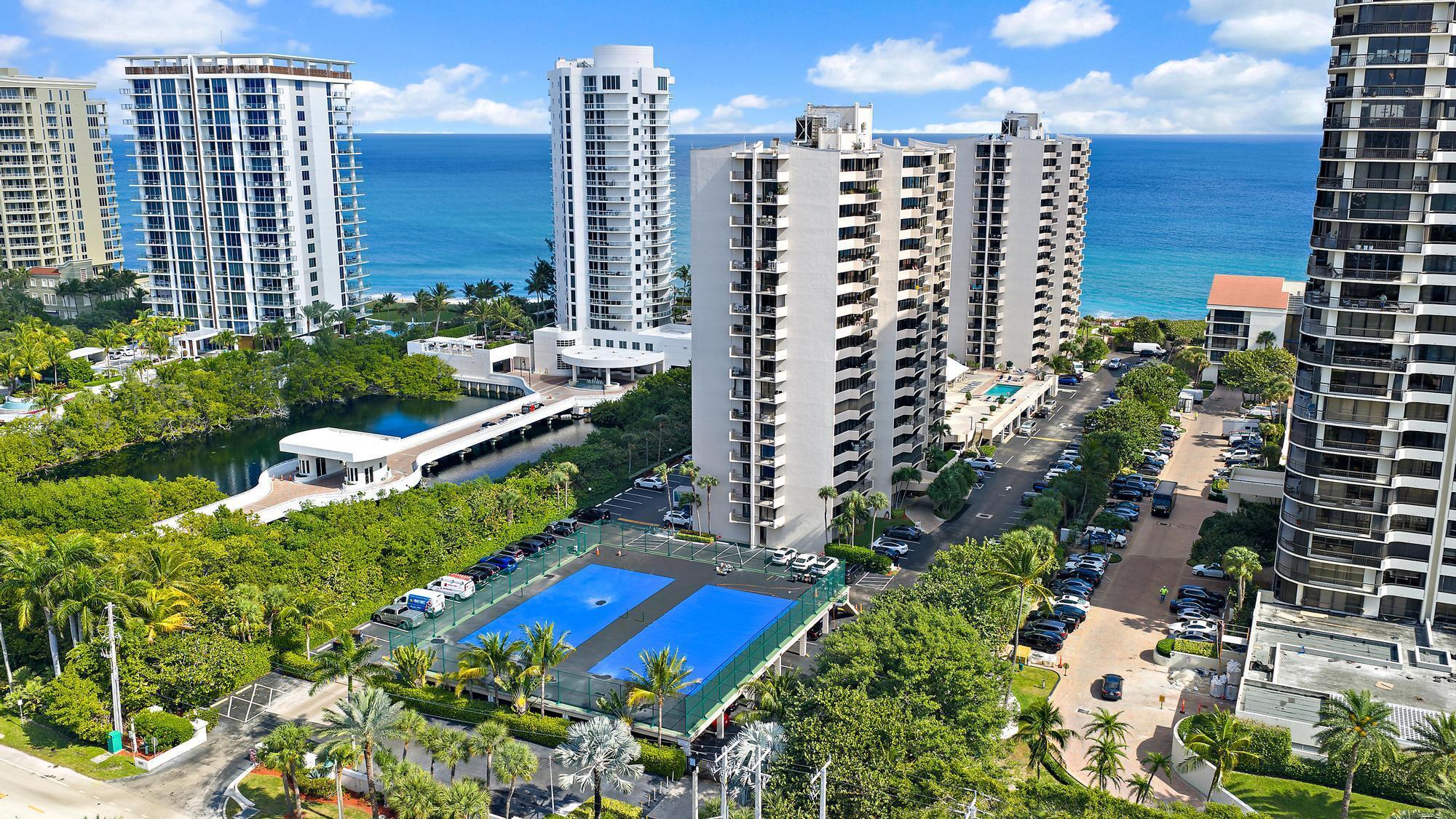 4200 N Ocean Drive 2-705