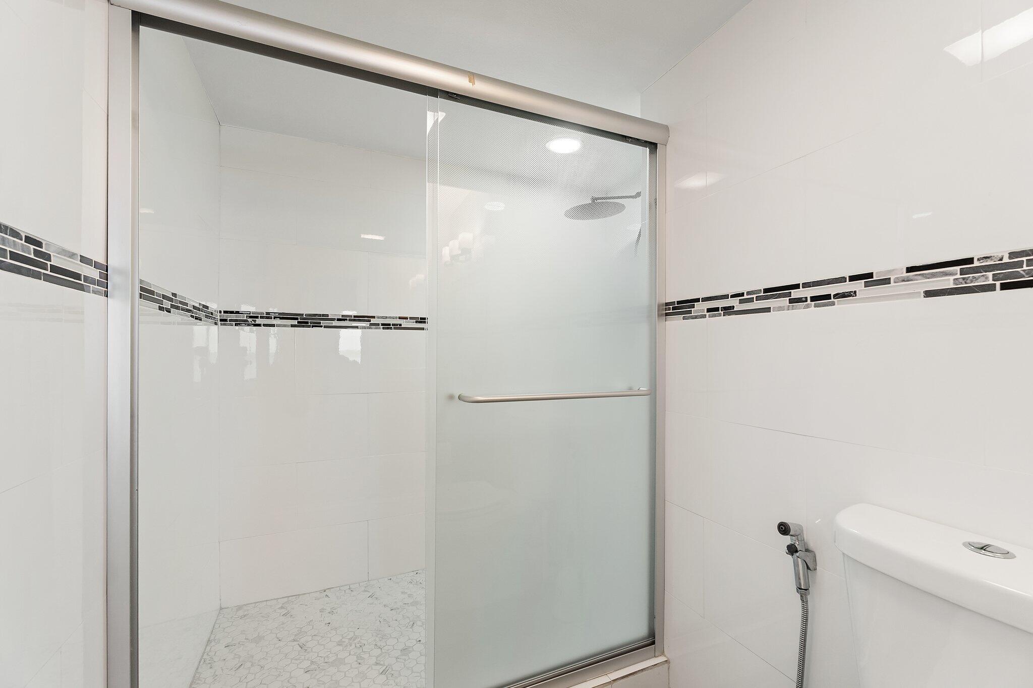 10310 S Ocean Drive 205