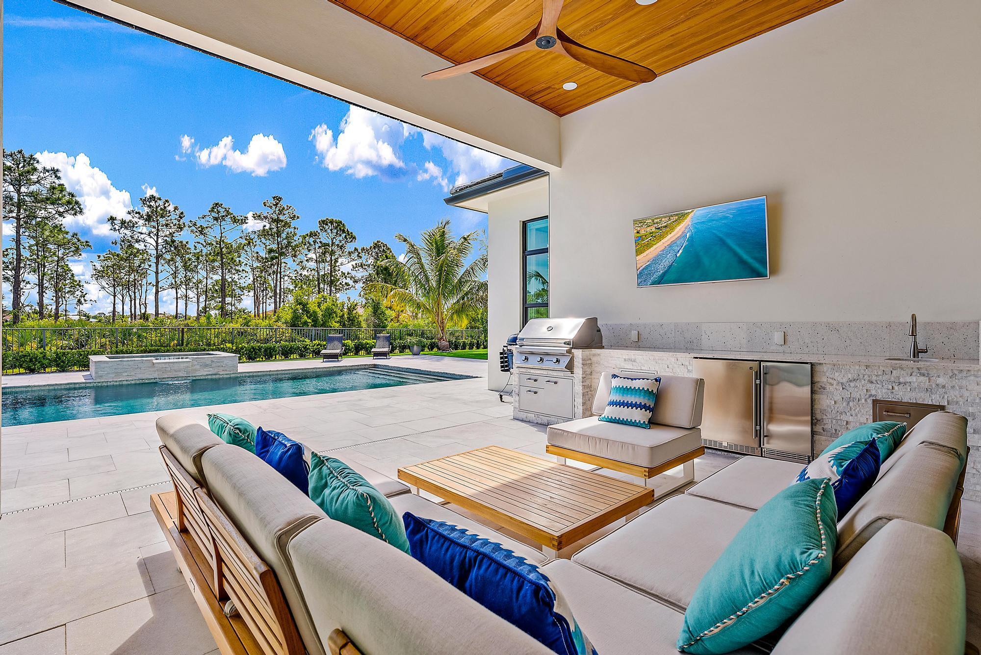 20063 SE Gallberry Drive