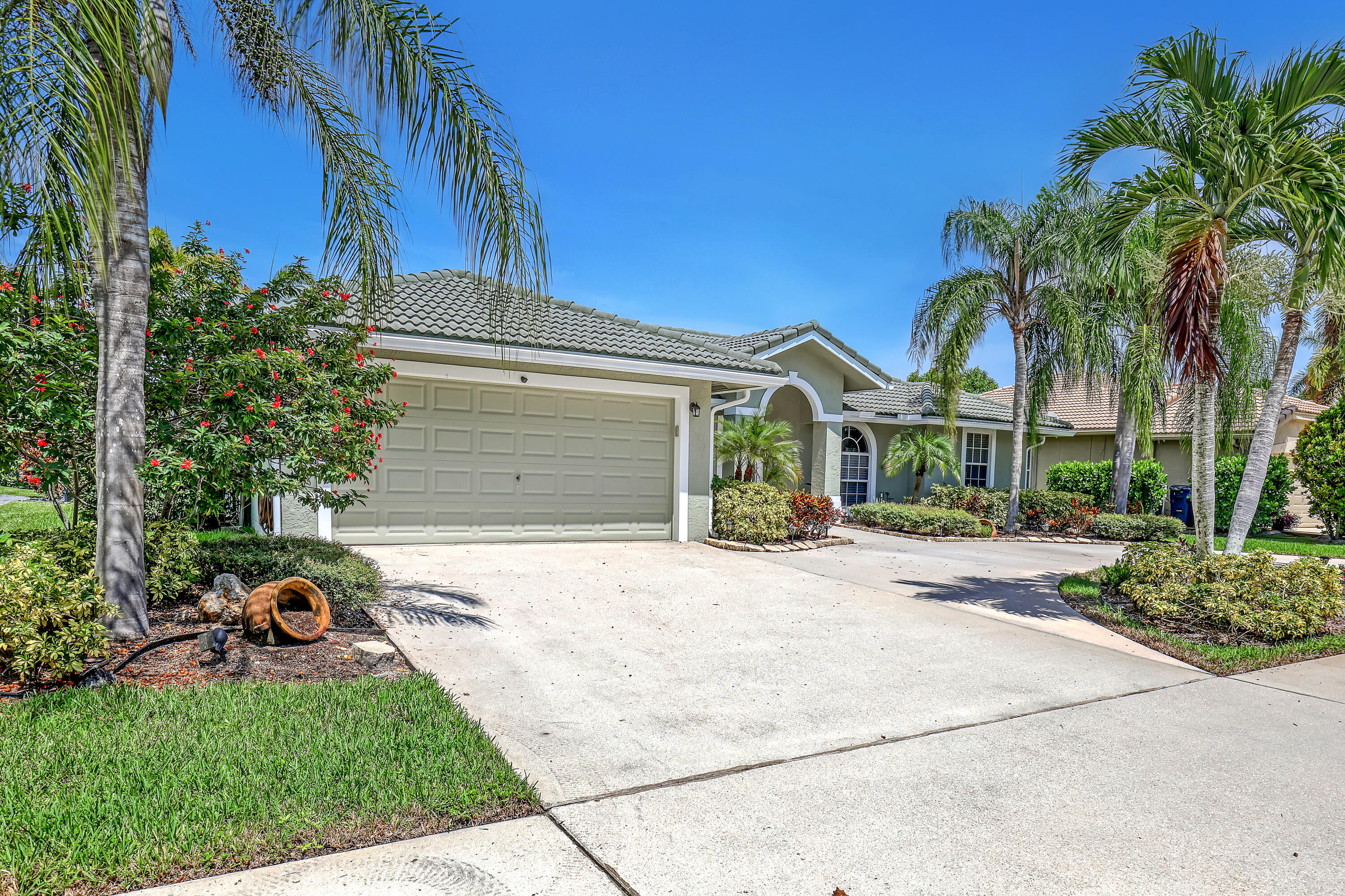 133 Black Olive Crescent