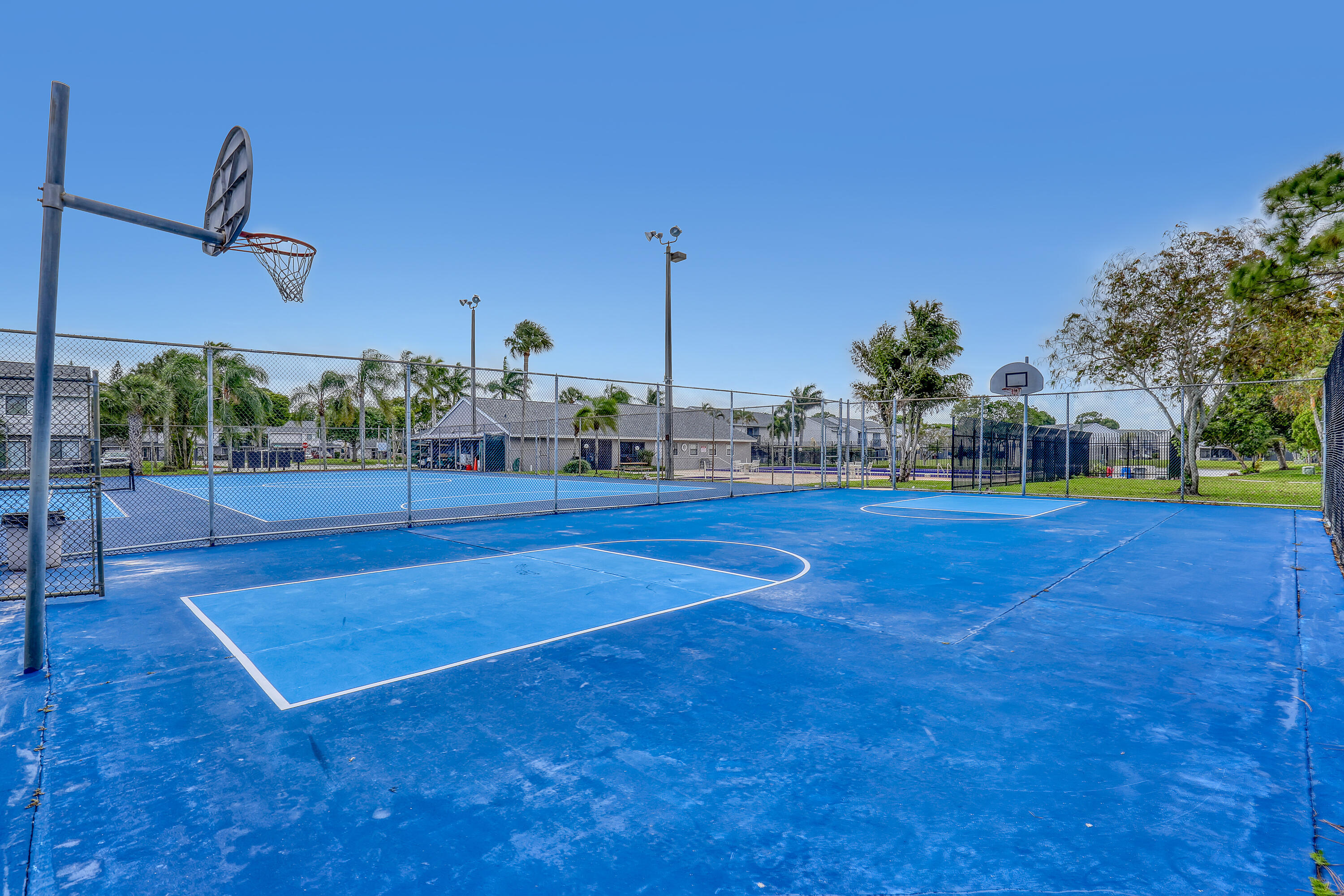 4707 Pier Drive