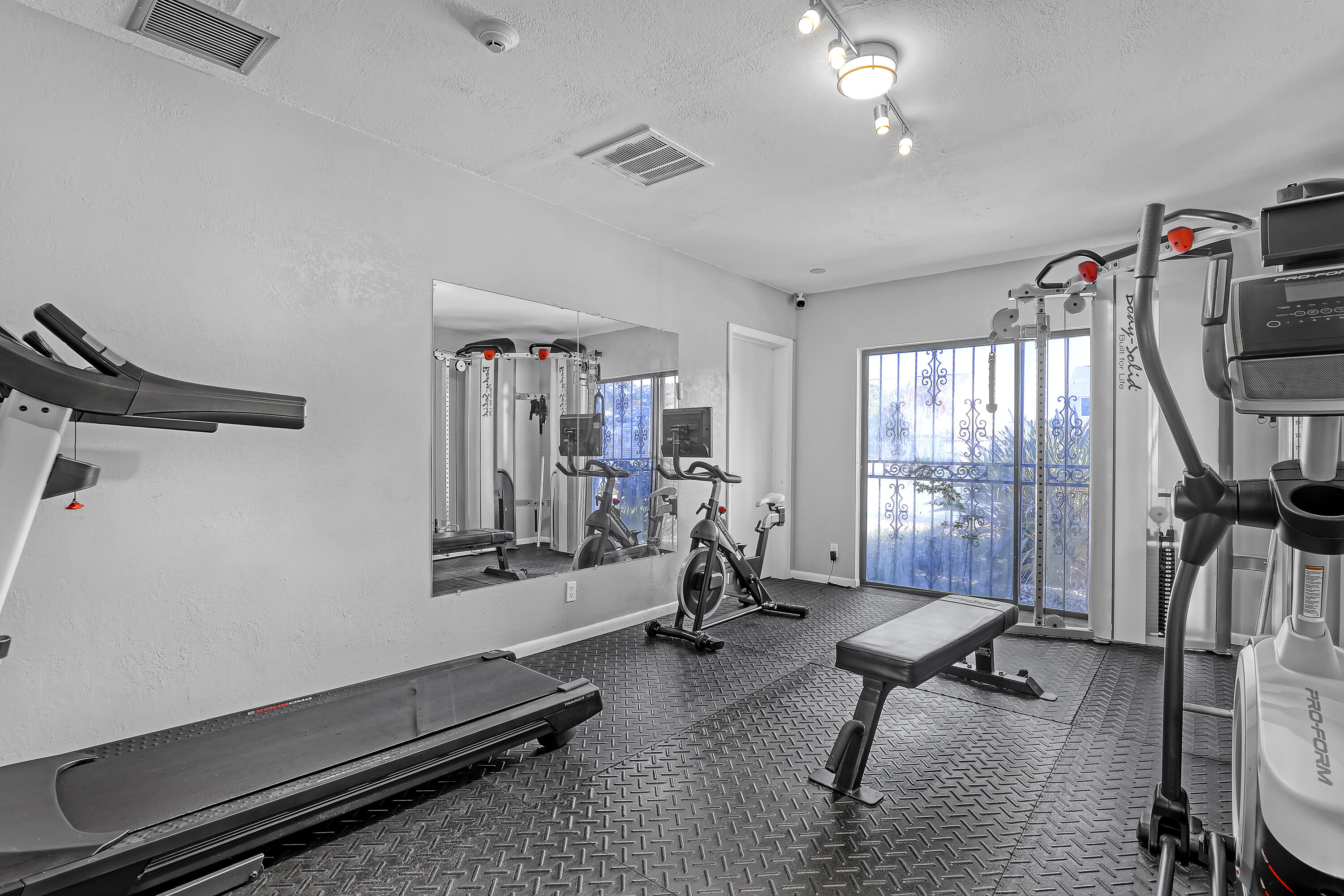 4707 Pier Drive