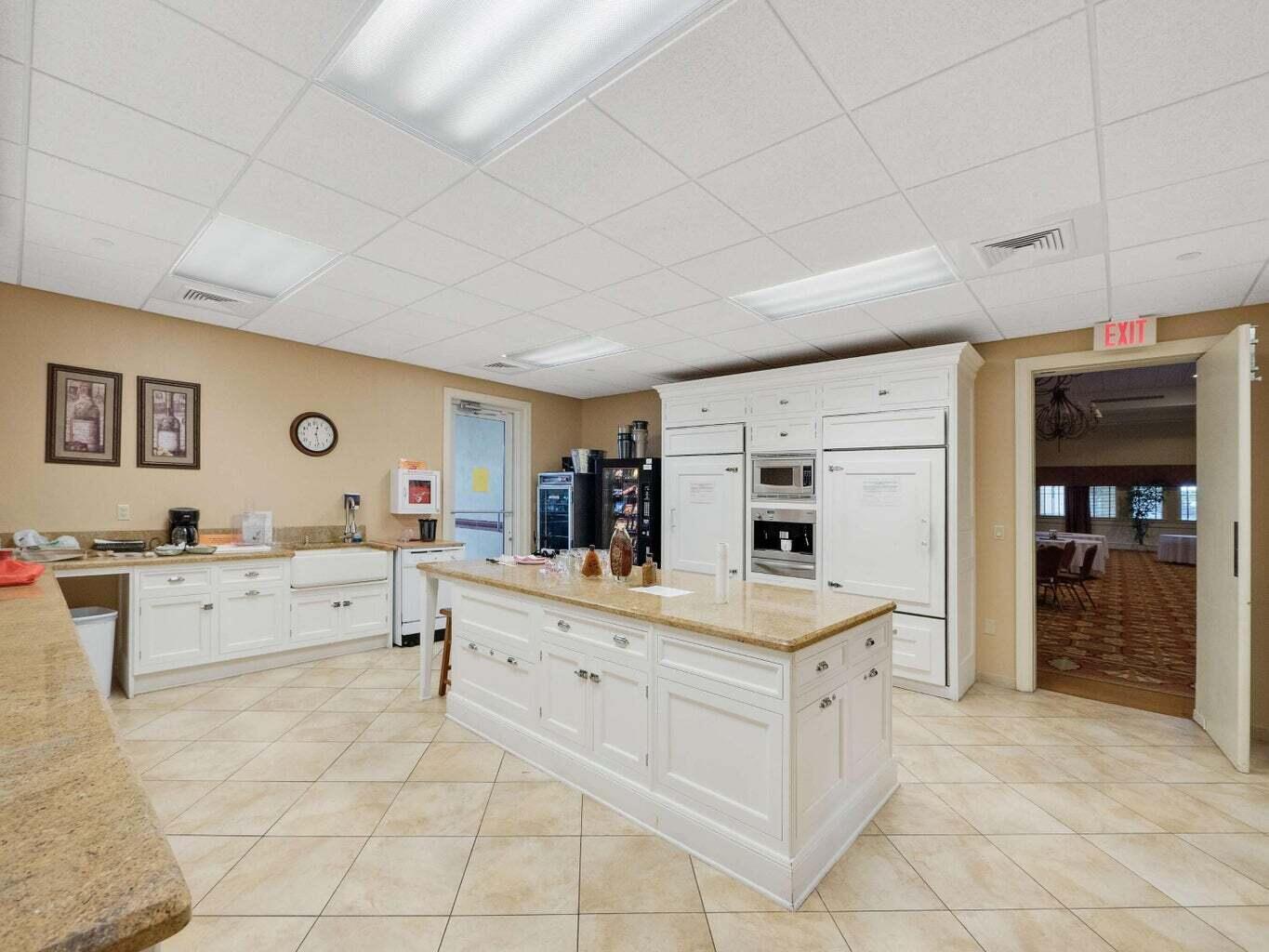 8111 Carnoustie Place, Port St. Lucie