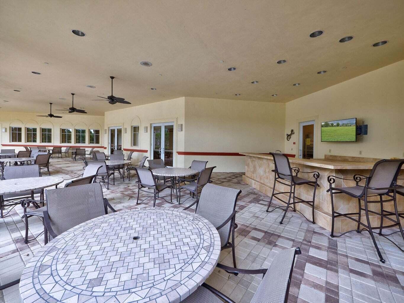 8111 Carnoustie Place, Port St. Lucie