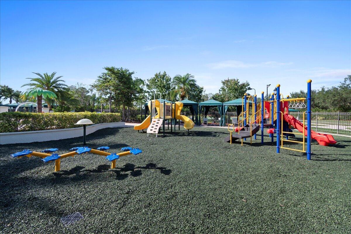 12842 SW Lake Fern Circle, Port St. Lucie